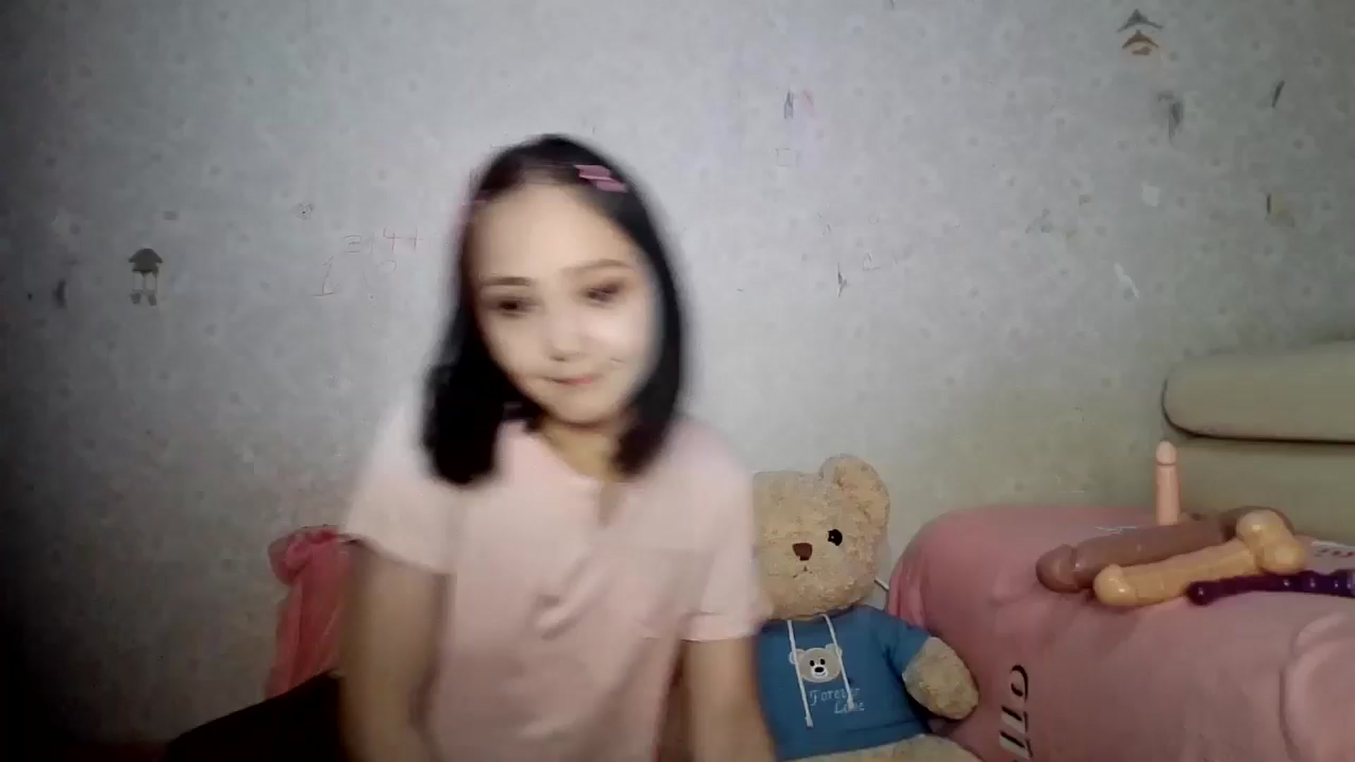 Gallery image thumbnail from TinyCuteGirl's myfreecams stream on, 07/16/2025, 15:10 image 13 of 20