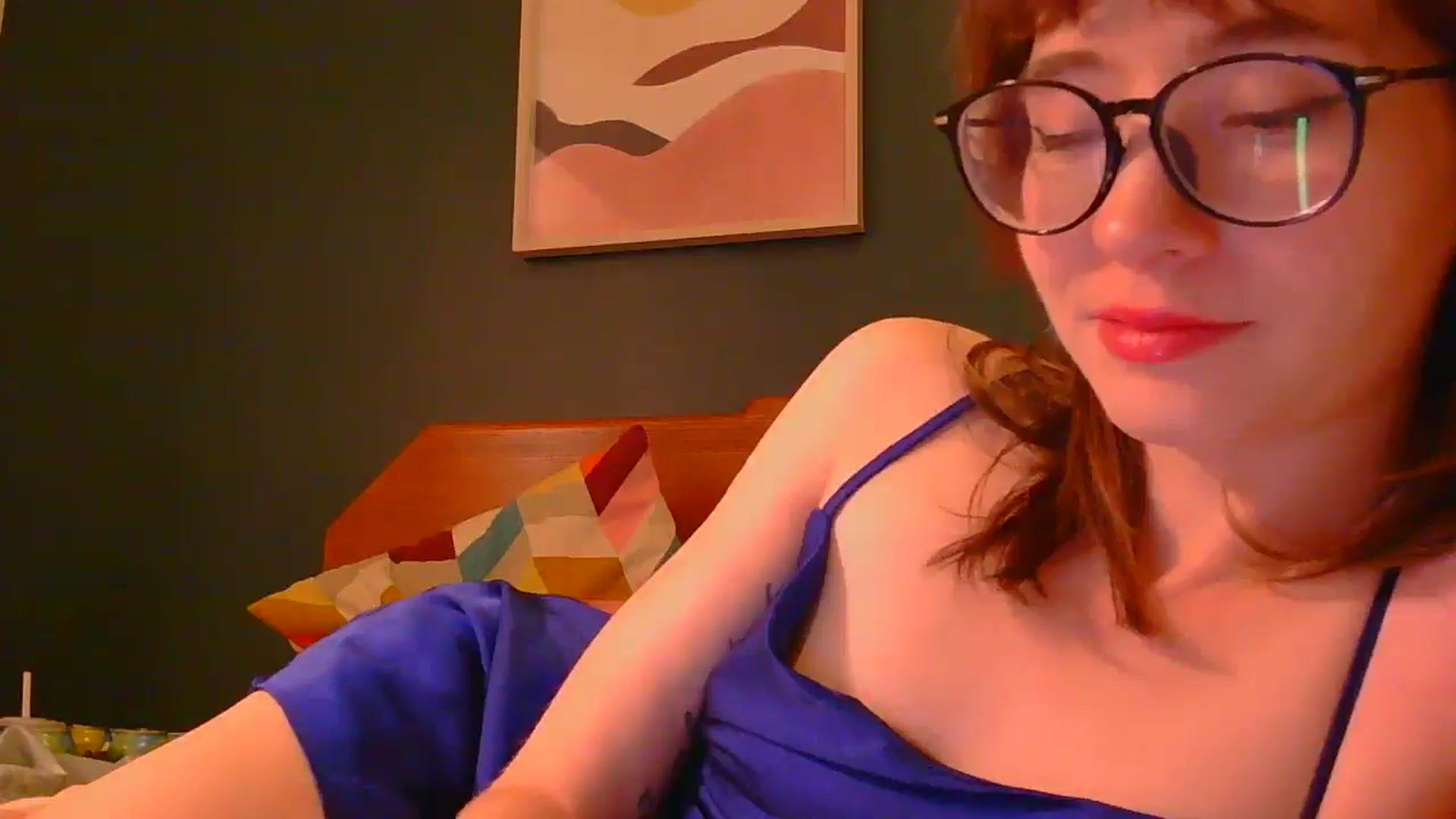 Gallery image thumbnail from TinyEloria's myfreecams stream on, 01/09/2025, 13:46 image 18 of 20
