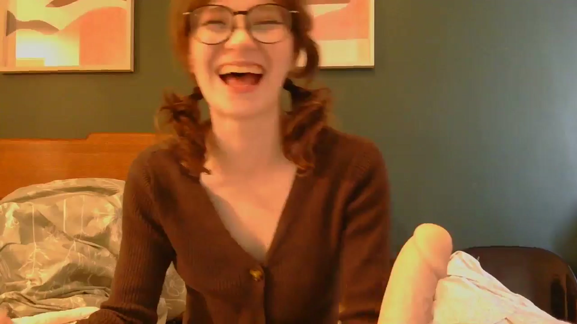 Gallery image thumbnail from TinyEloria's myfreecams stream on, 01/25/2025, 19:48 image 16 of 20
