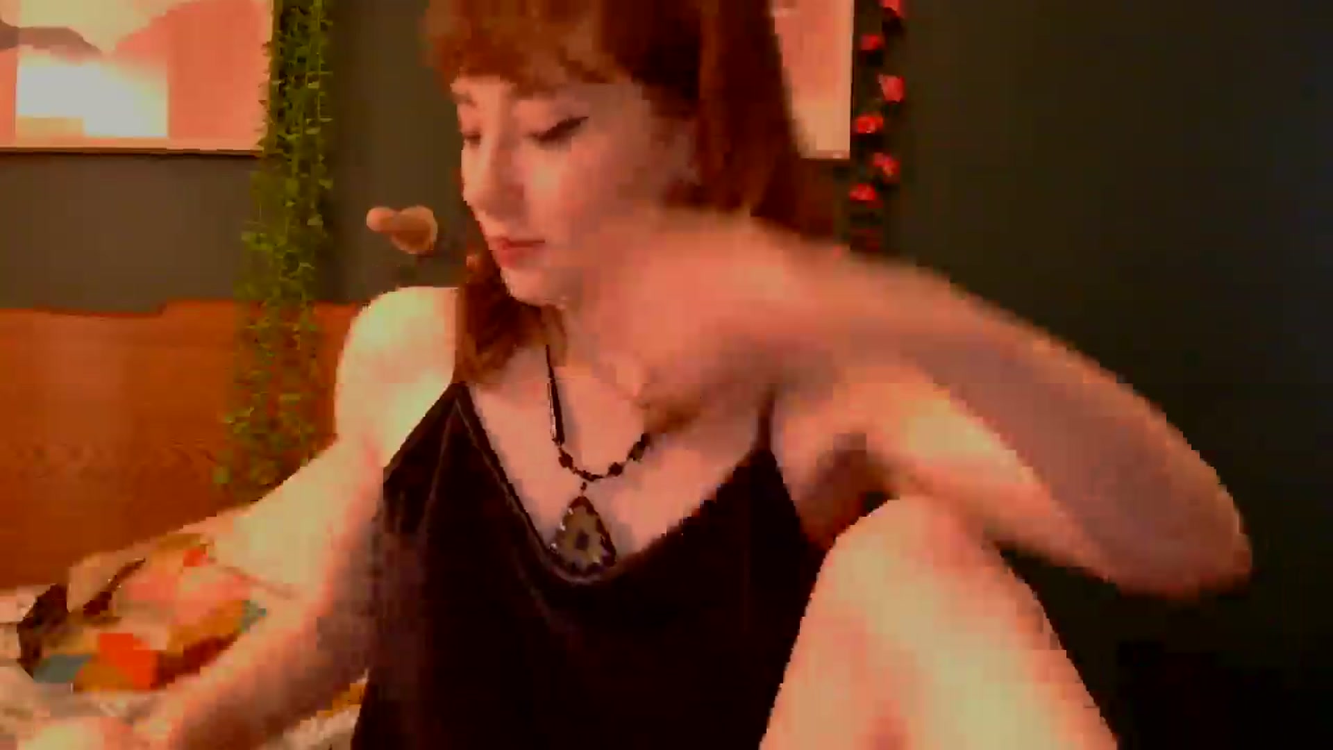 Gallery image thumbnail from TinyEloria's myfreecams stream on, 02/01/2025, 17:05 image 8 of 20