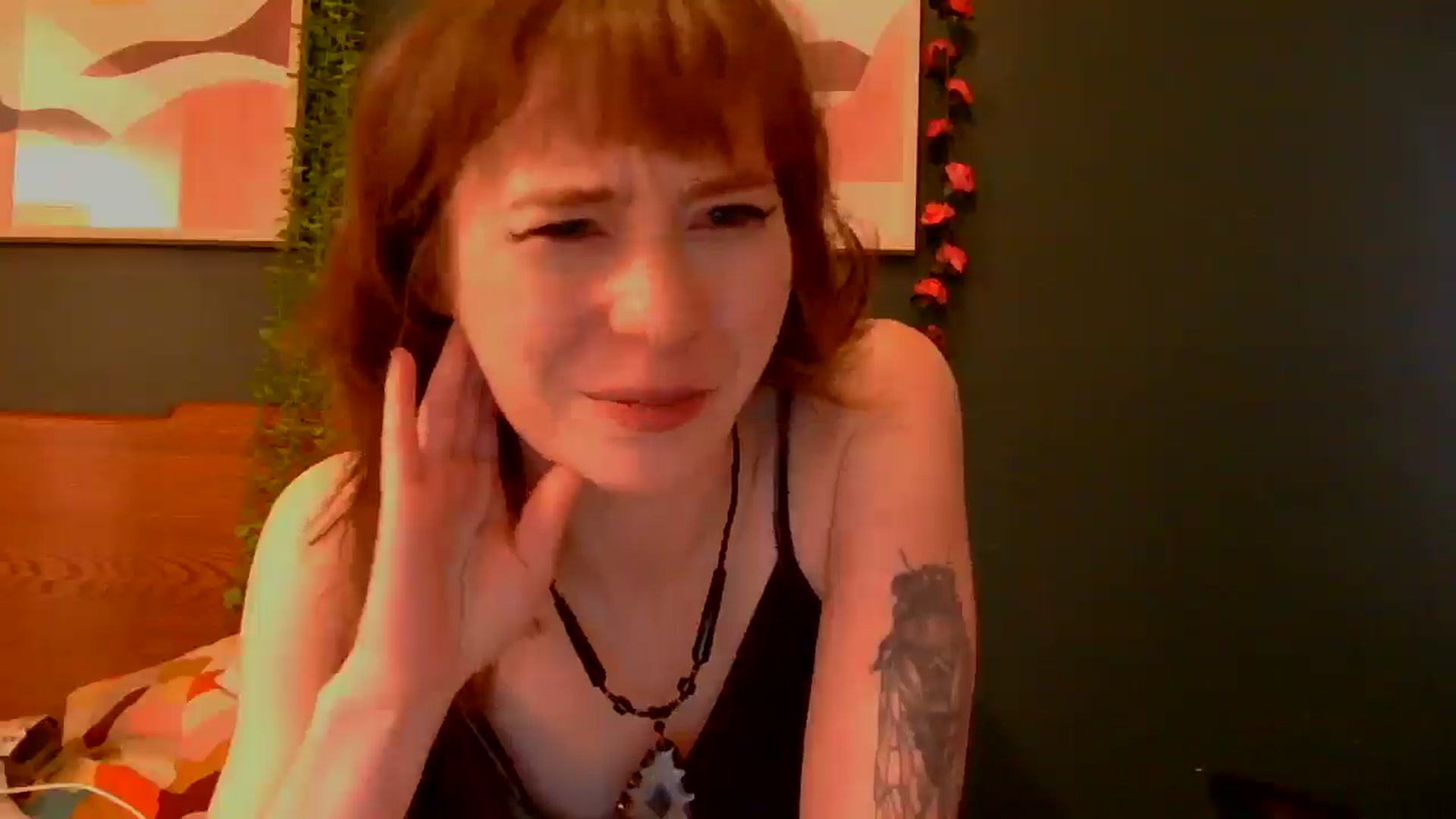 Gallery image thumbnail from TinyEloria's myfreecams stream on, 02/01/2025, 17:05 image 16 of 20