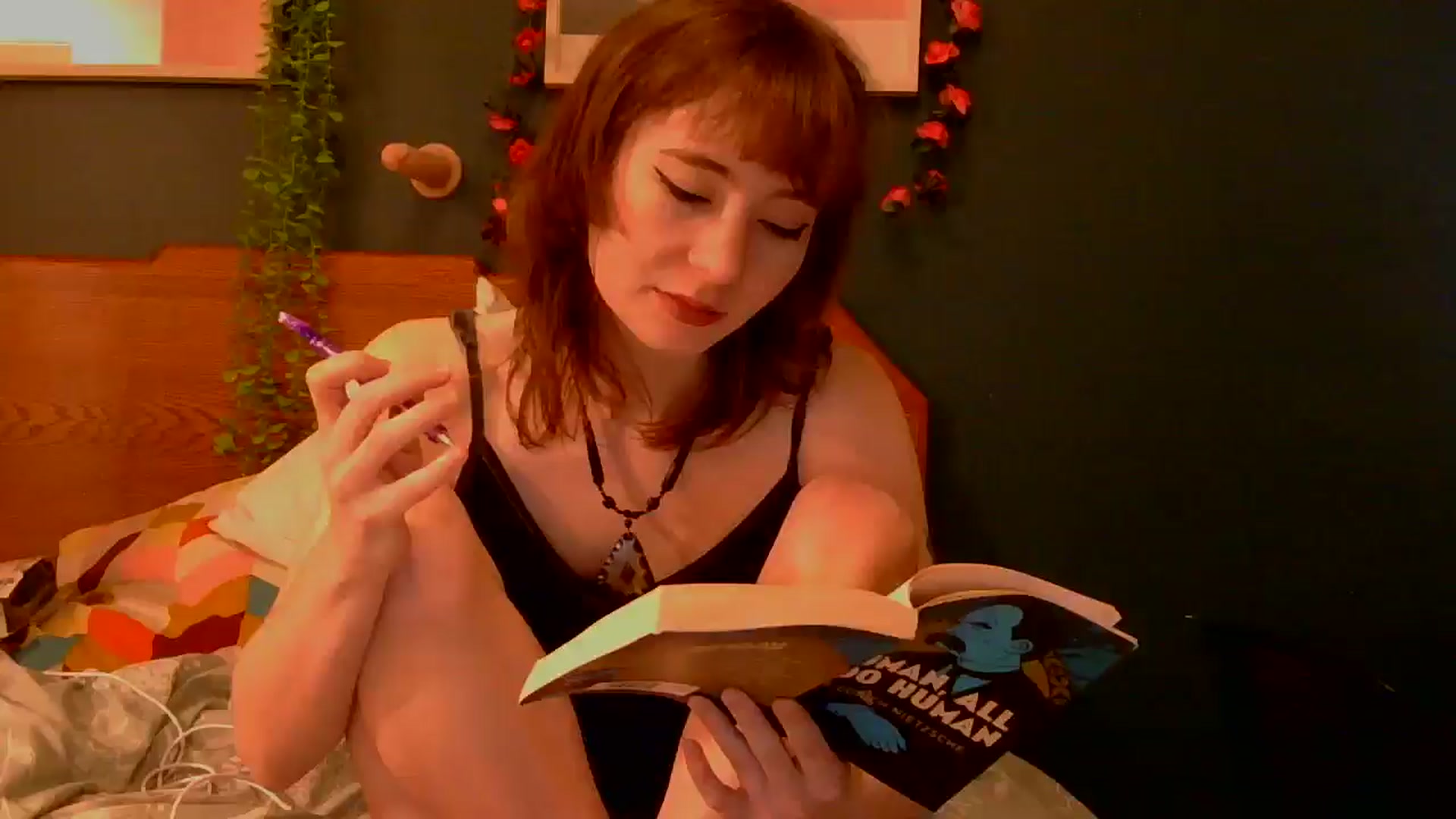 Gallery image thumbnail from TinyEloria's myfreecams stream on, 02/01/2025, 17:05 image 5 of 20