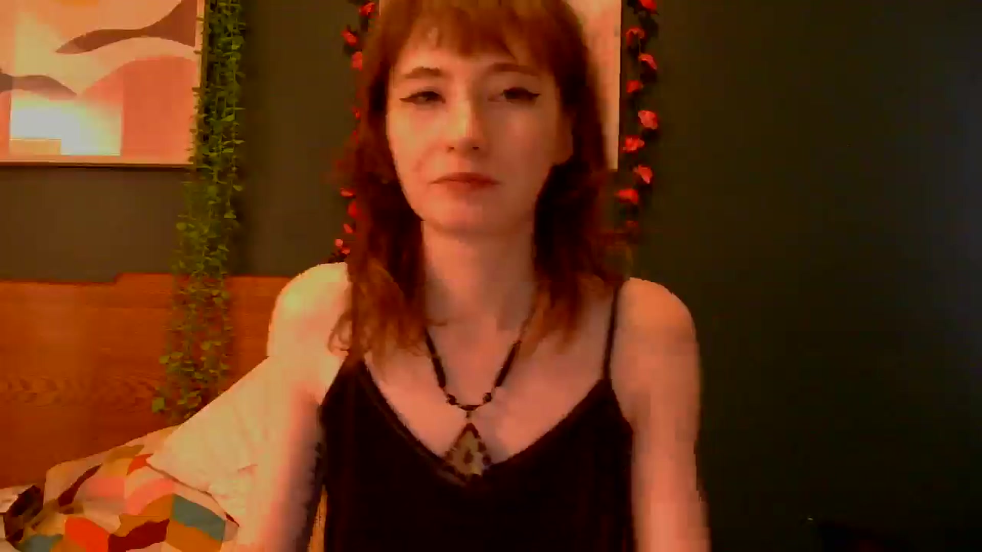 Gallery image thumbnail from TinyEloria's myfreecams stream on, 02/01/2025, 17:05 image 20 of 20