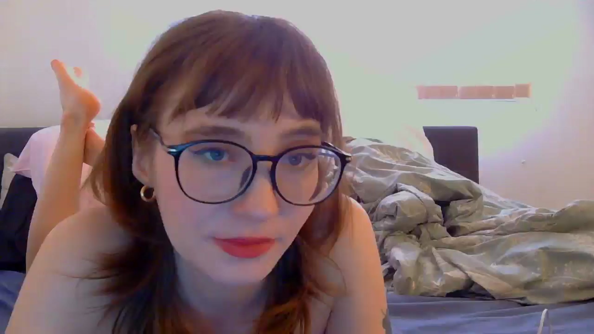 Gallery image thumbnail from TinyEloria's myfreecams stream on, 04/15/2025, 18:34 image 1 of 20