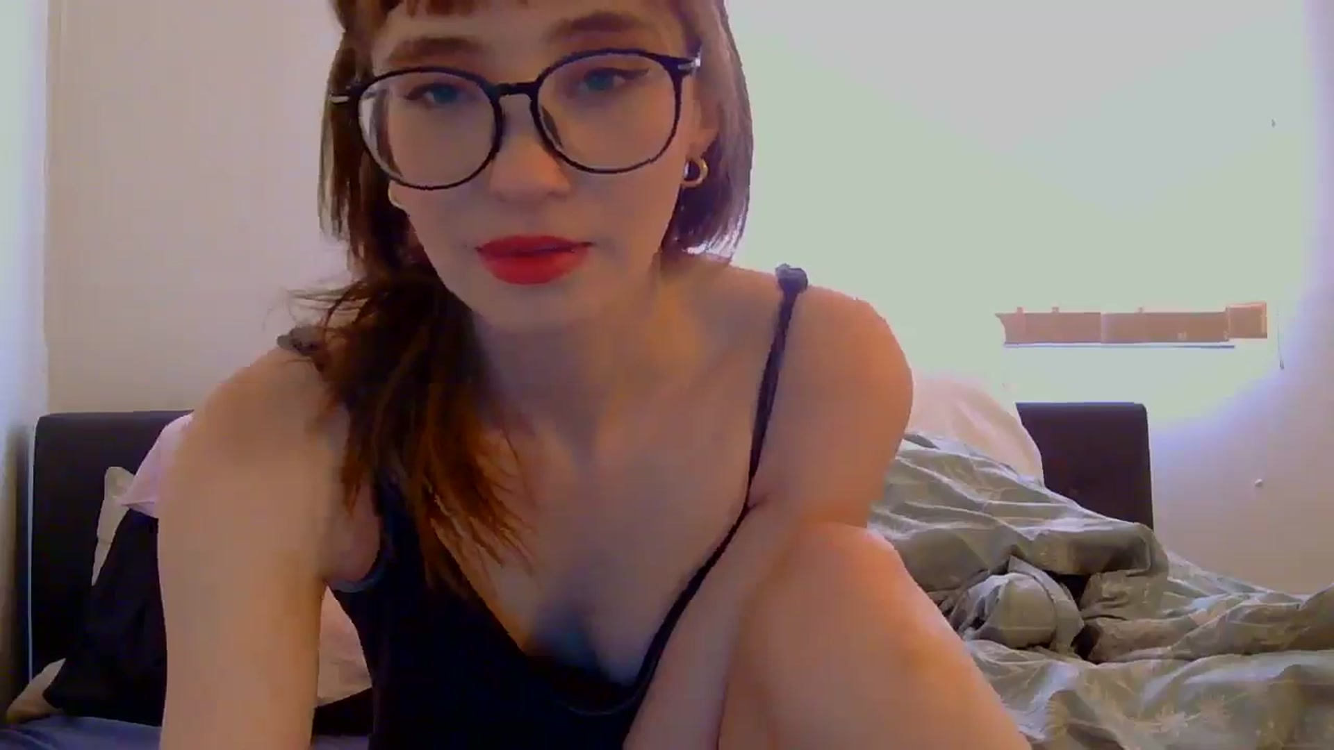 Gallery image thumbnail from TinyEloria's myfreecams stream on, 04/15/2025, 18:34 image 3 of 20