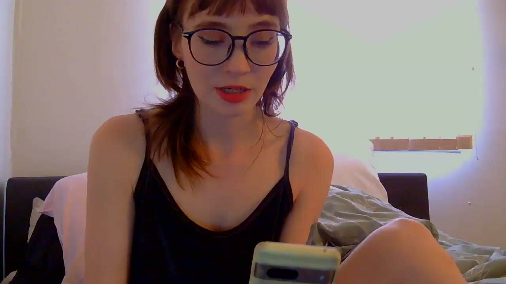 Gallery image thumbnail from TinyEloria's myfreecams stream on, 04/15/2025, 18:34 image 7 of 20