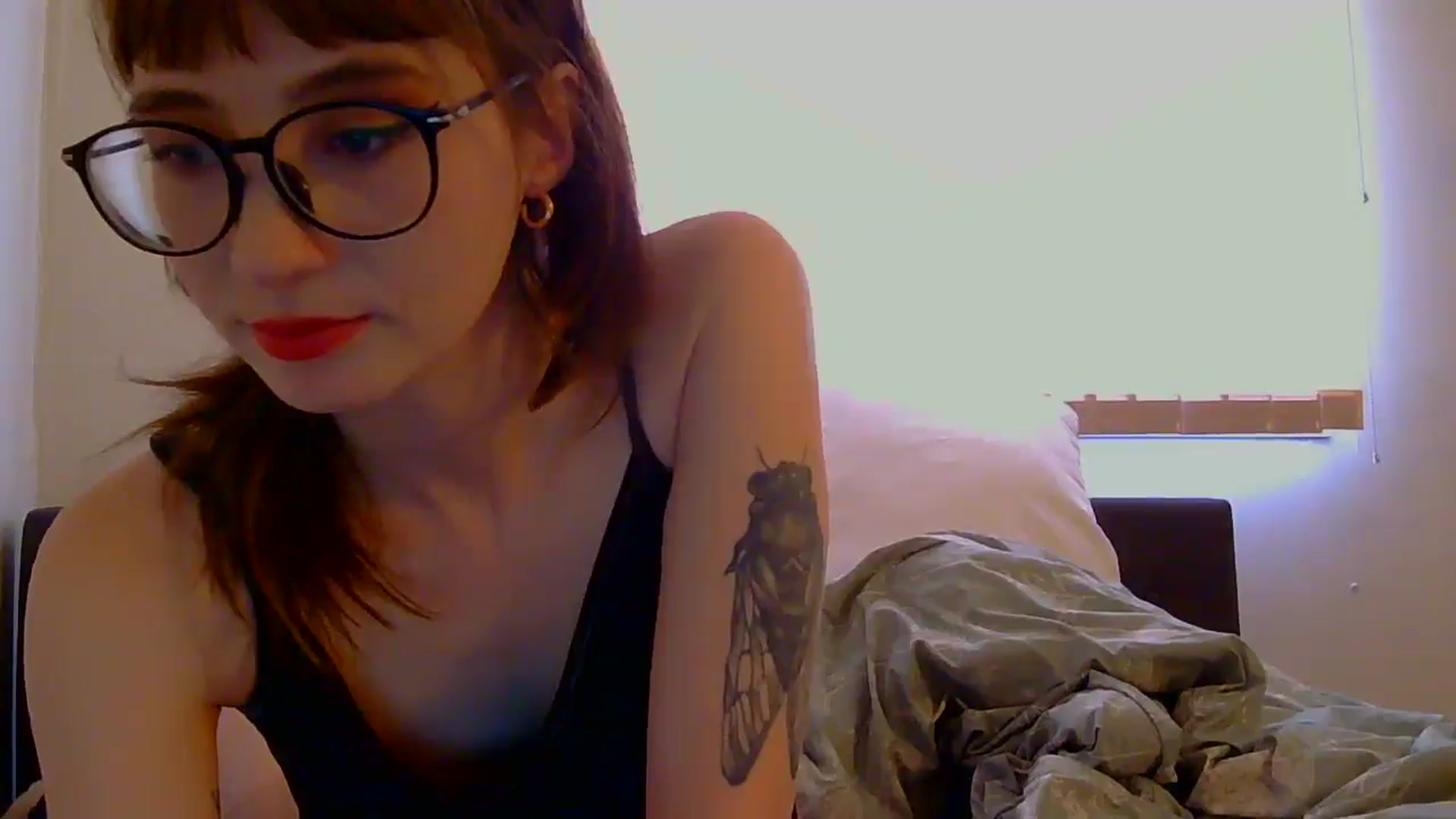 Gallery image thumbnail from TinyEloria's myfreecams stream on, 04/15/2025, 18:34 image 5 of 20