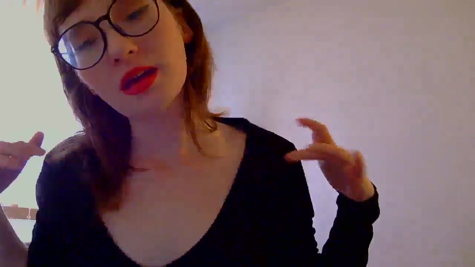 Gallery image thumbnail from TinyEloria's myfreecams stream on, 04/21/2025, 21:34 image 6 of 20