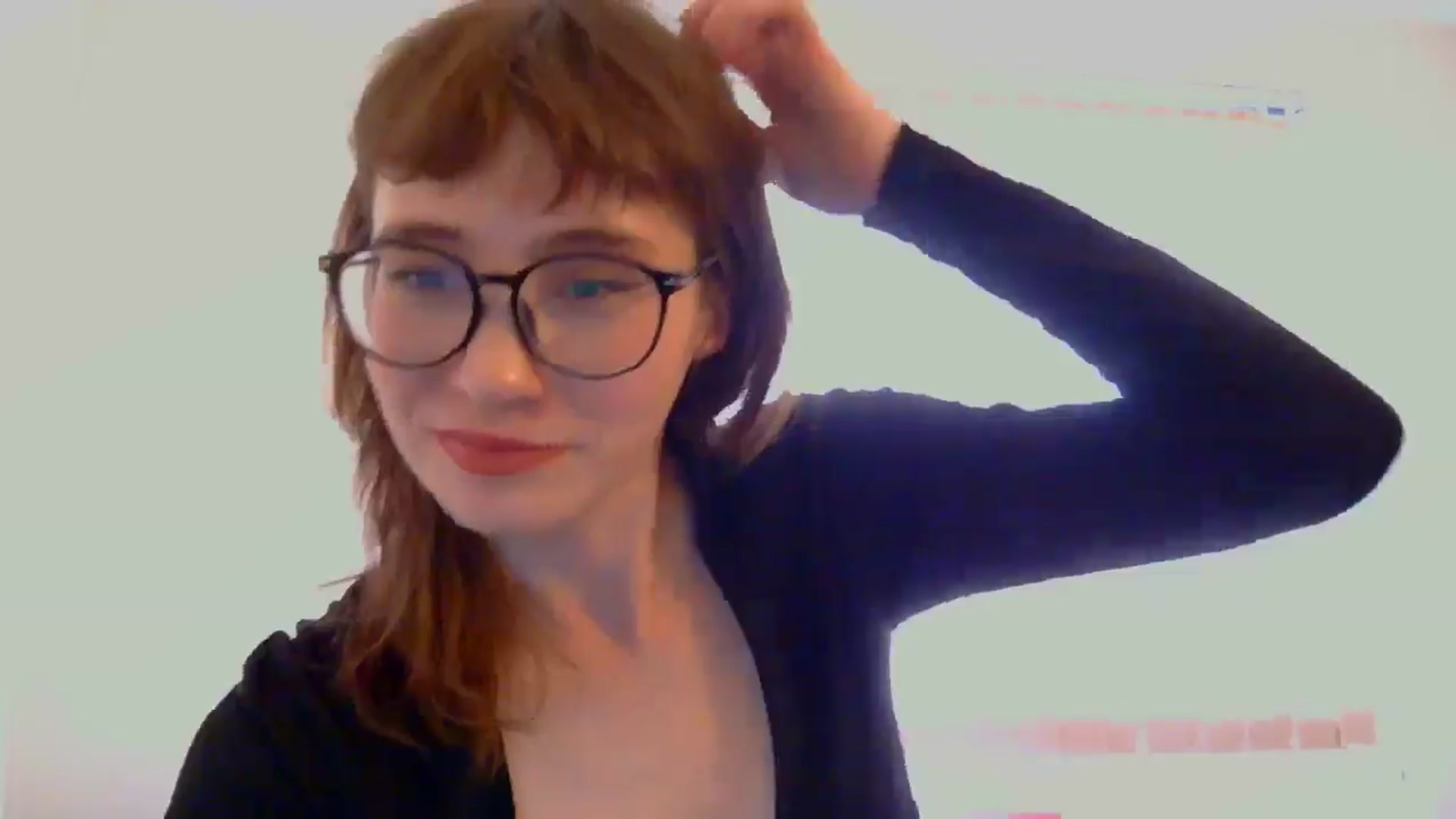 Gallery image thumbnail from TinyEloria's myfreecams stream on, 04/21/2025, 21:34 image 2 of 20
