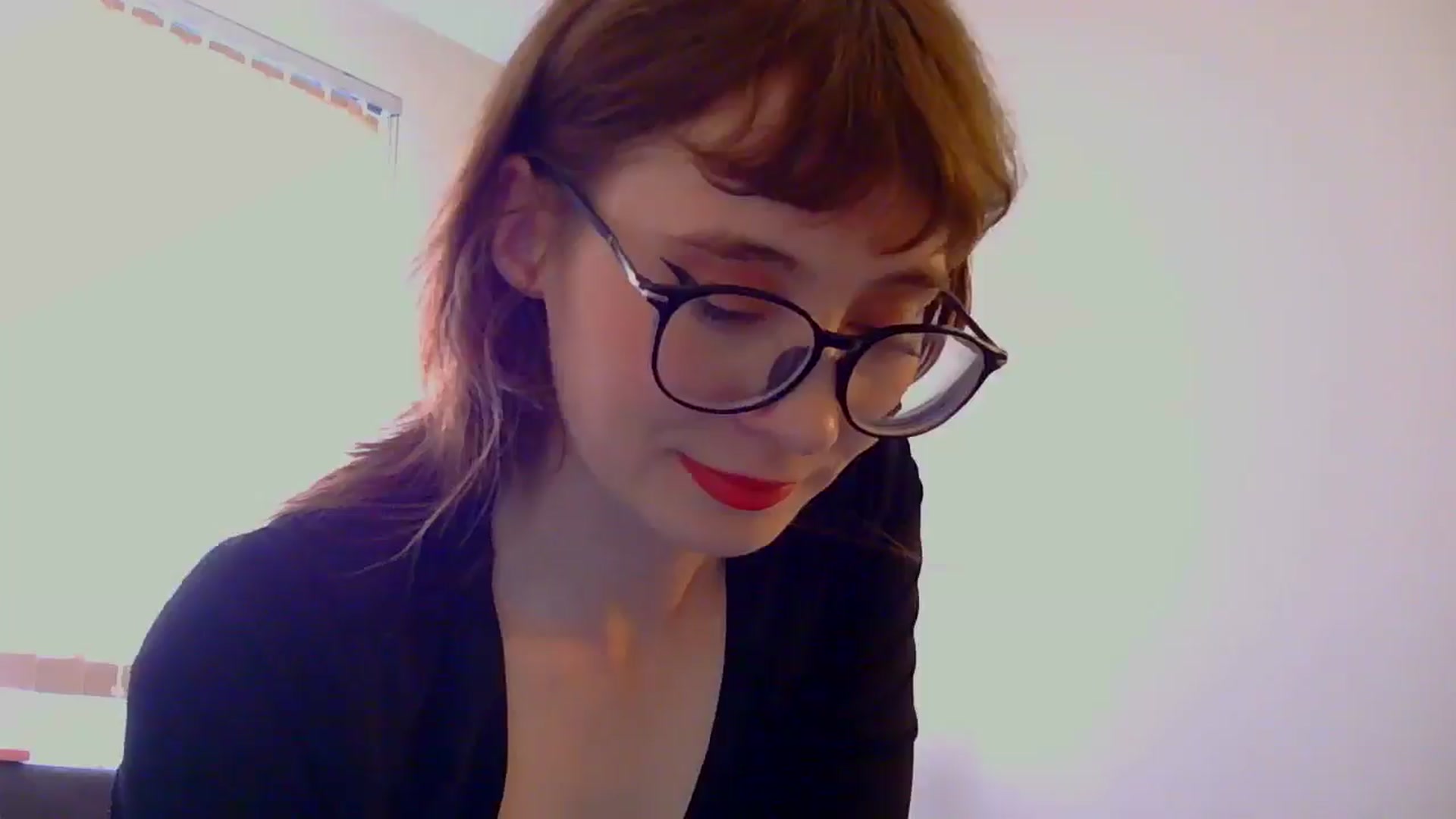 Gallery image thumbnail from TinyEloria's myfreecams stream on, 04/21/2025, 21:34 image 5 of 20