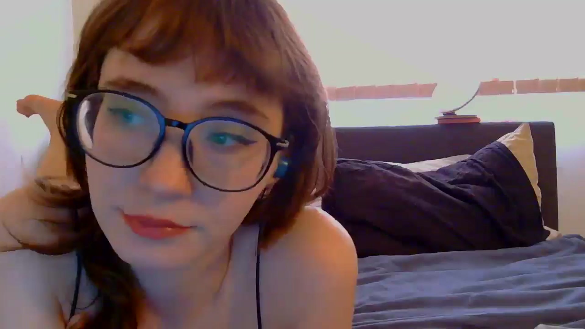 Gallery image thumbnail from TinyEloria's myfreecams stream on, 04/22/2025, 17:08 image 9 of 20
