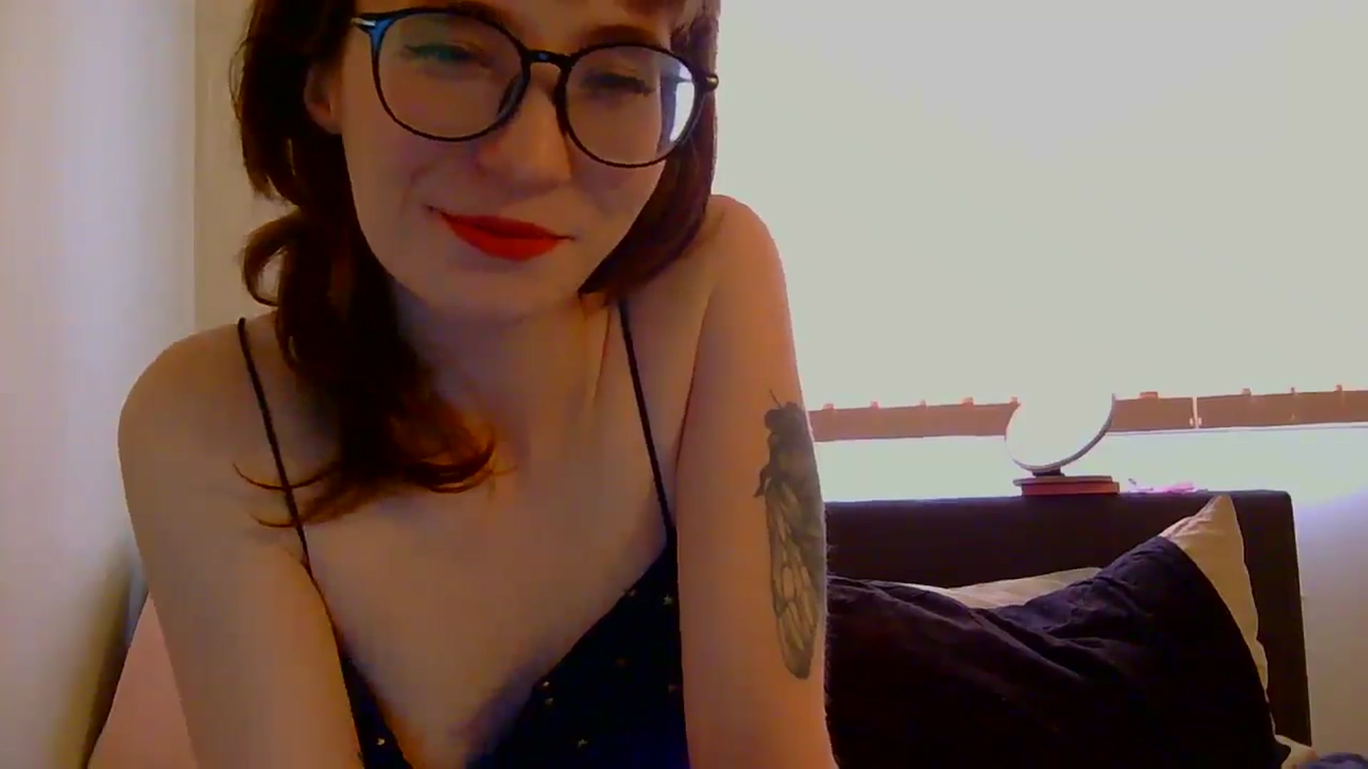 Gallery image thumbnail from TinyEloria's myfreecams stream on, 04/22/2025, 17:08 image 17 of 20
