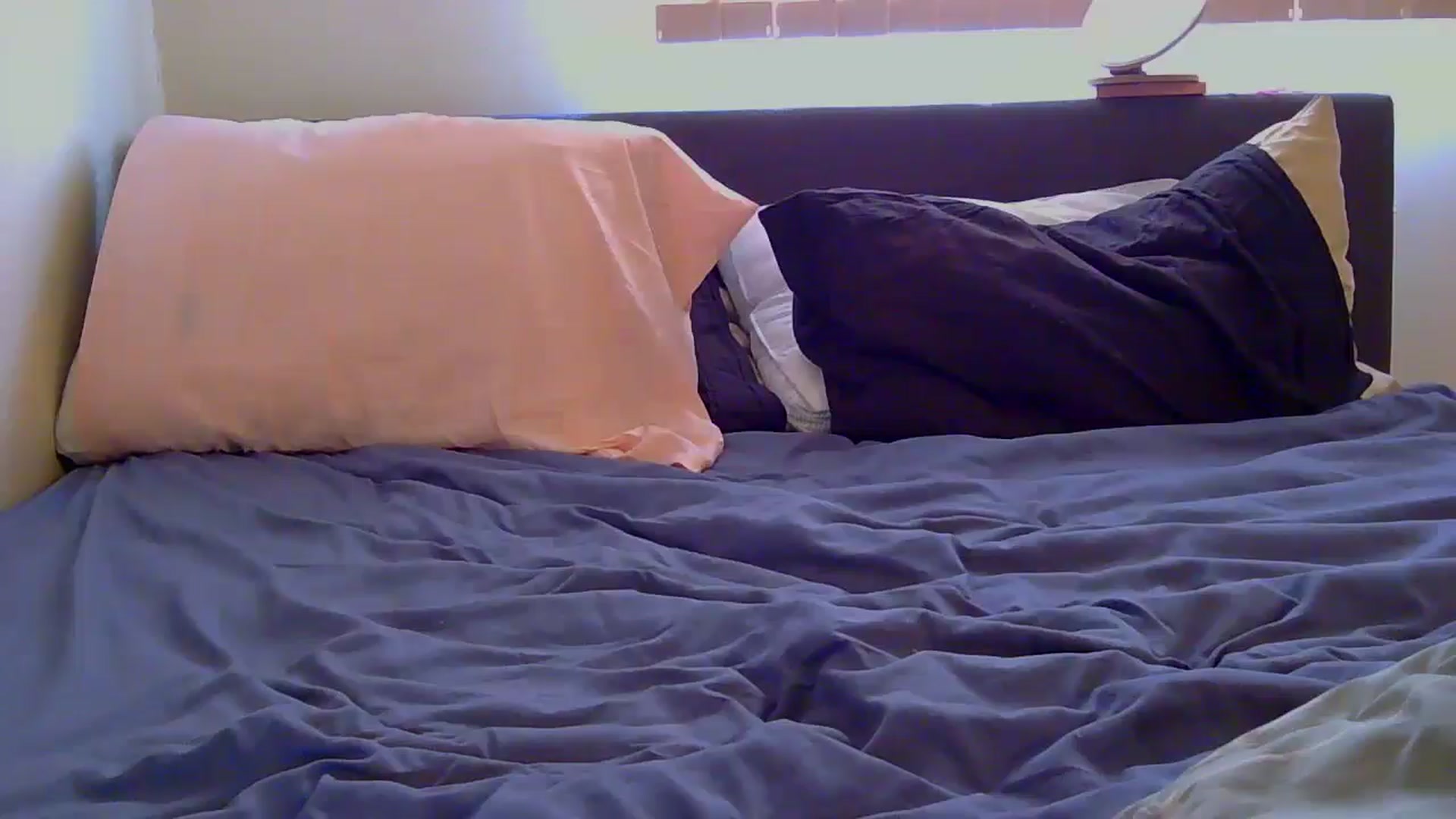 Gallery image thumbnail from TinyEloria's myfreecams stream on, 04/22/2025, 17:08 image 7 of 20