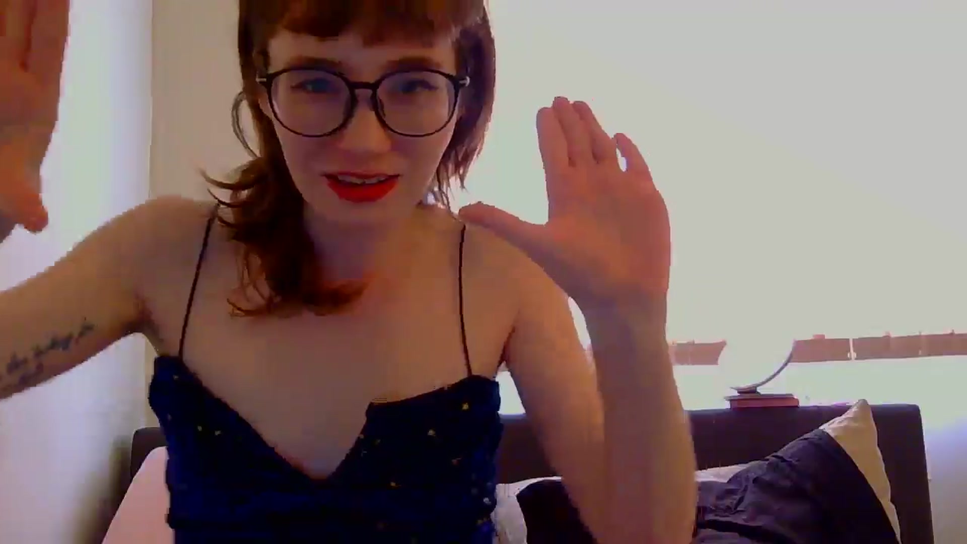 Gallery image thumbnail from TinyEloria's myfreecams stream on, 04/22/2025, 19:33 image 12 of 20