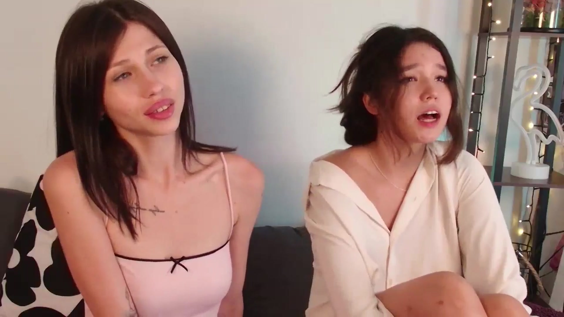 Gallery image thumbnail from TinyKiarry's myfreecams stream on, 07/11/2024, 13:46 image 3 of 20