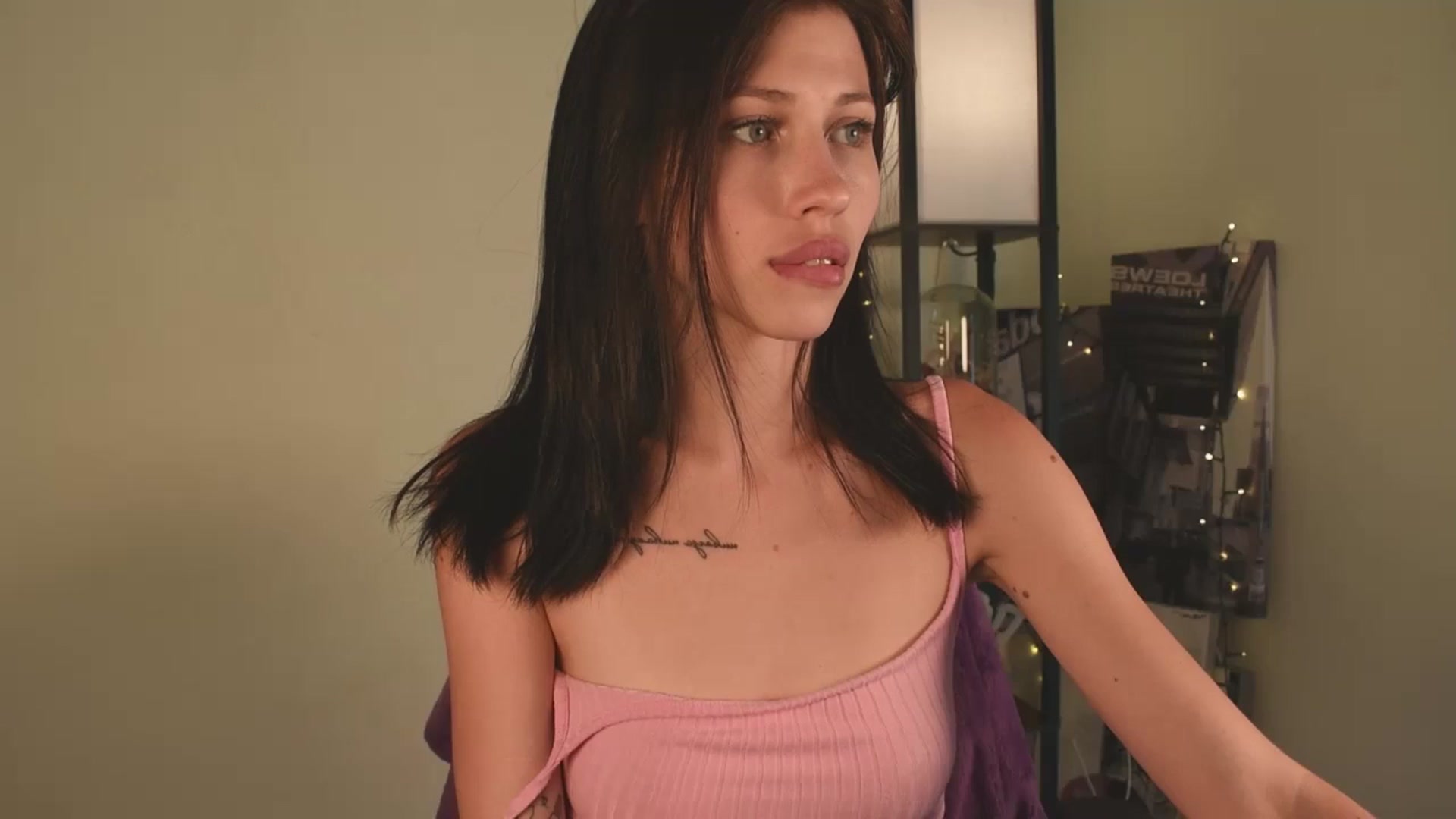Gallery image thumbnail from TinyKiarry's myfreecams stream on, 07/24/2024, 14:13 image 5 of 20