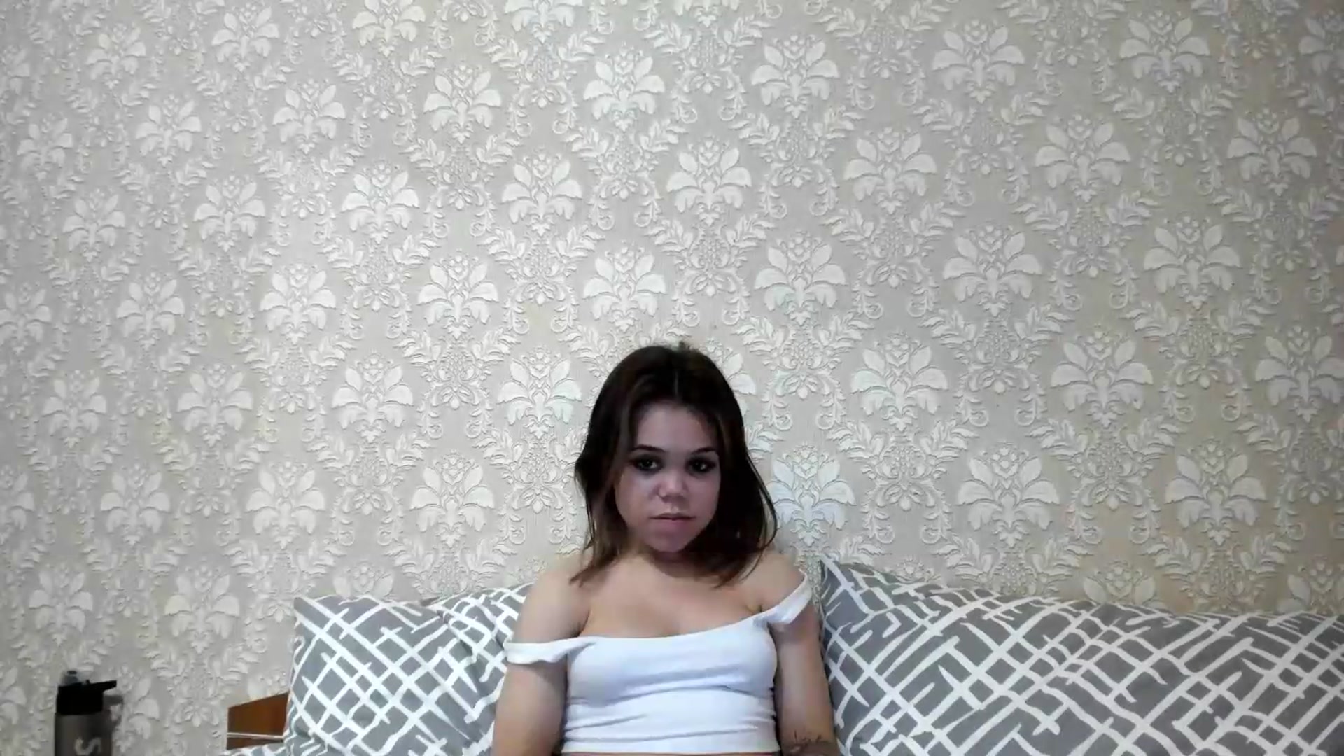 Gallery image thumbnail from TinyKim's myfreecams stream on, 06/23/2026, 03:03 image 18 of 20
