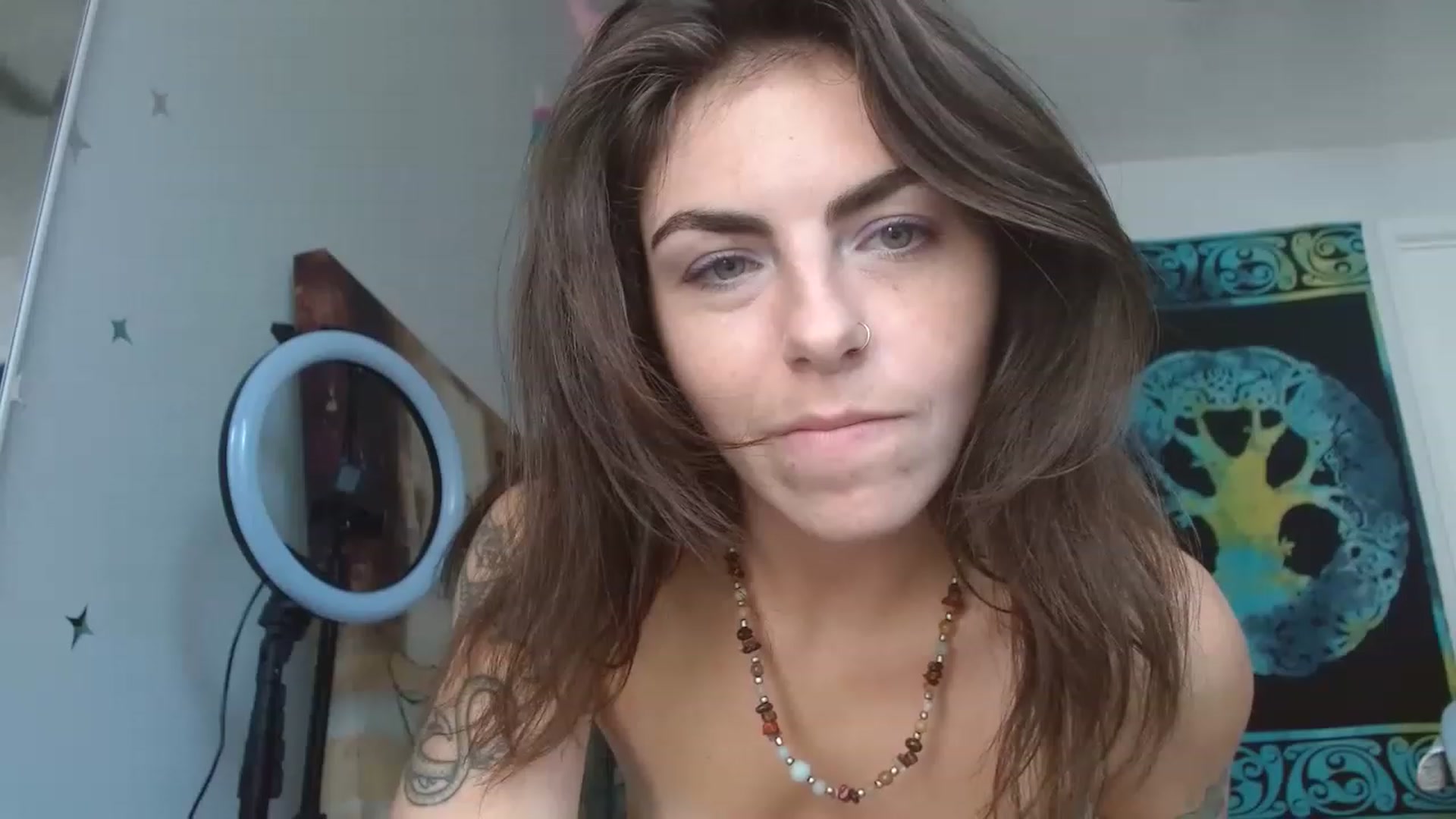 Gallery image thumbnail from TinyStarshine's myfreecams stream on, 11/17/2022, 17:04 image 2 of 20