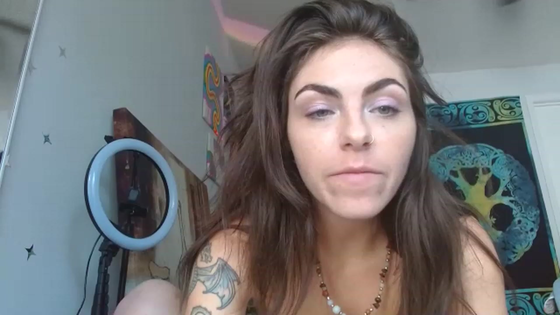 Gallery image thumbnail from TinyStarshine's myfreecams stream on, 11/17/2022, 17:04 image 1 of 20