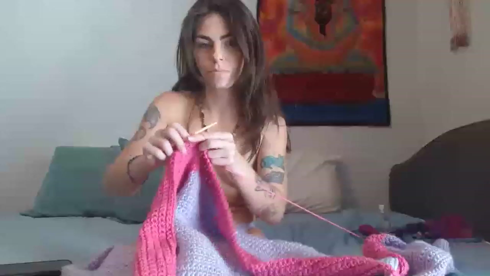 Gallery image thumbnail from TinyStarshine's myfreecams stream on, 11/18/2022, 01:38 image 19 of 20