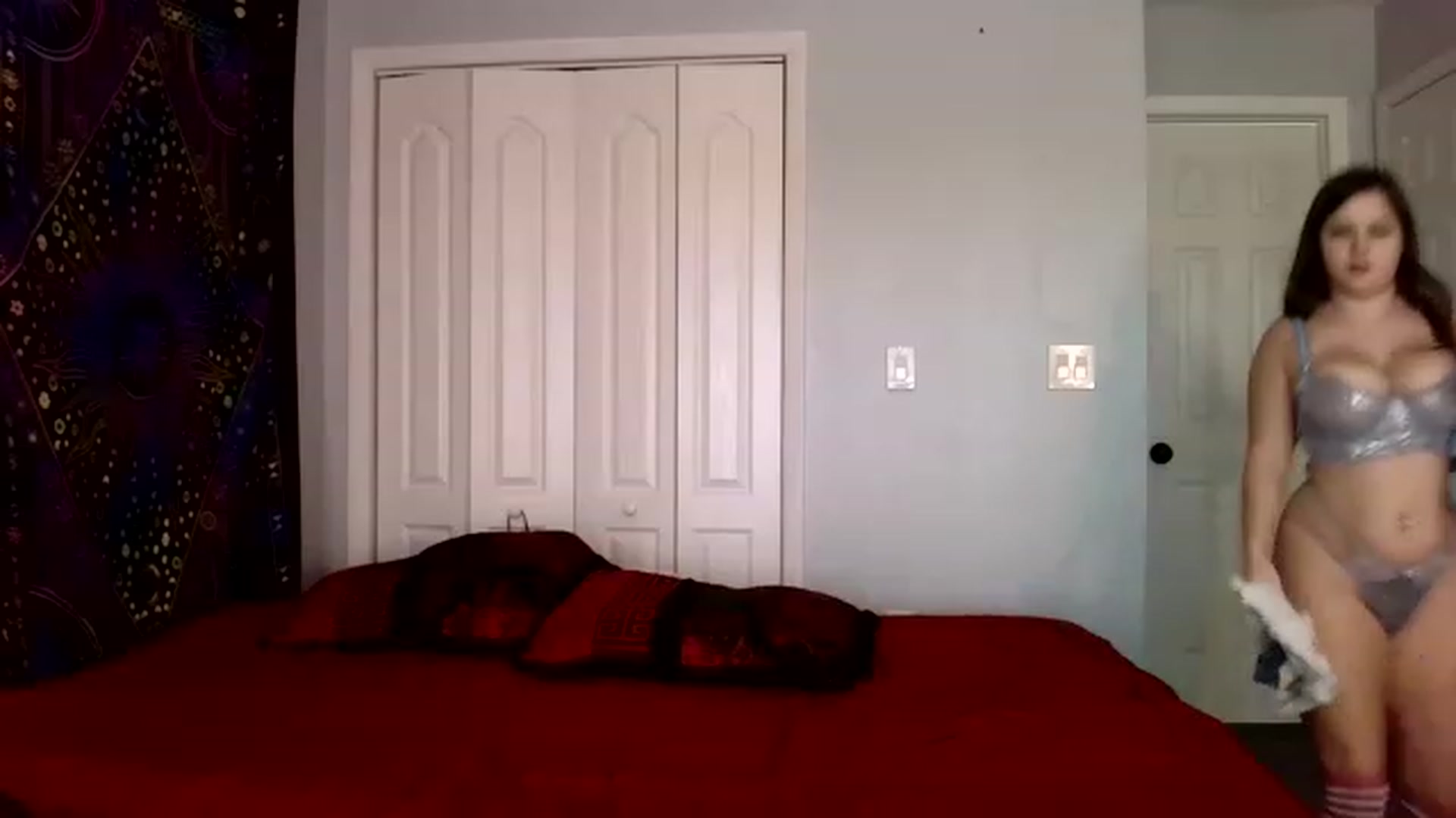 Gallery image thumbnail from TinyTempest's myfreecams stream on, 11/27/2022, 20:16 image 15 of 20