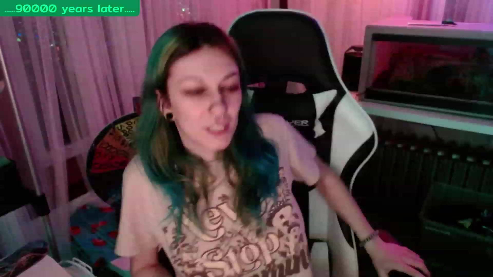 Gallery image thumbnail from Tinyfossil's myfreecams stream on, 02/06/2023, 05:46 image 4 of 20