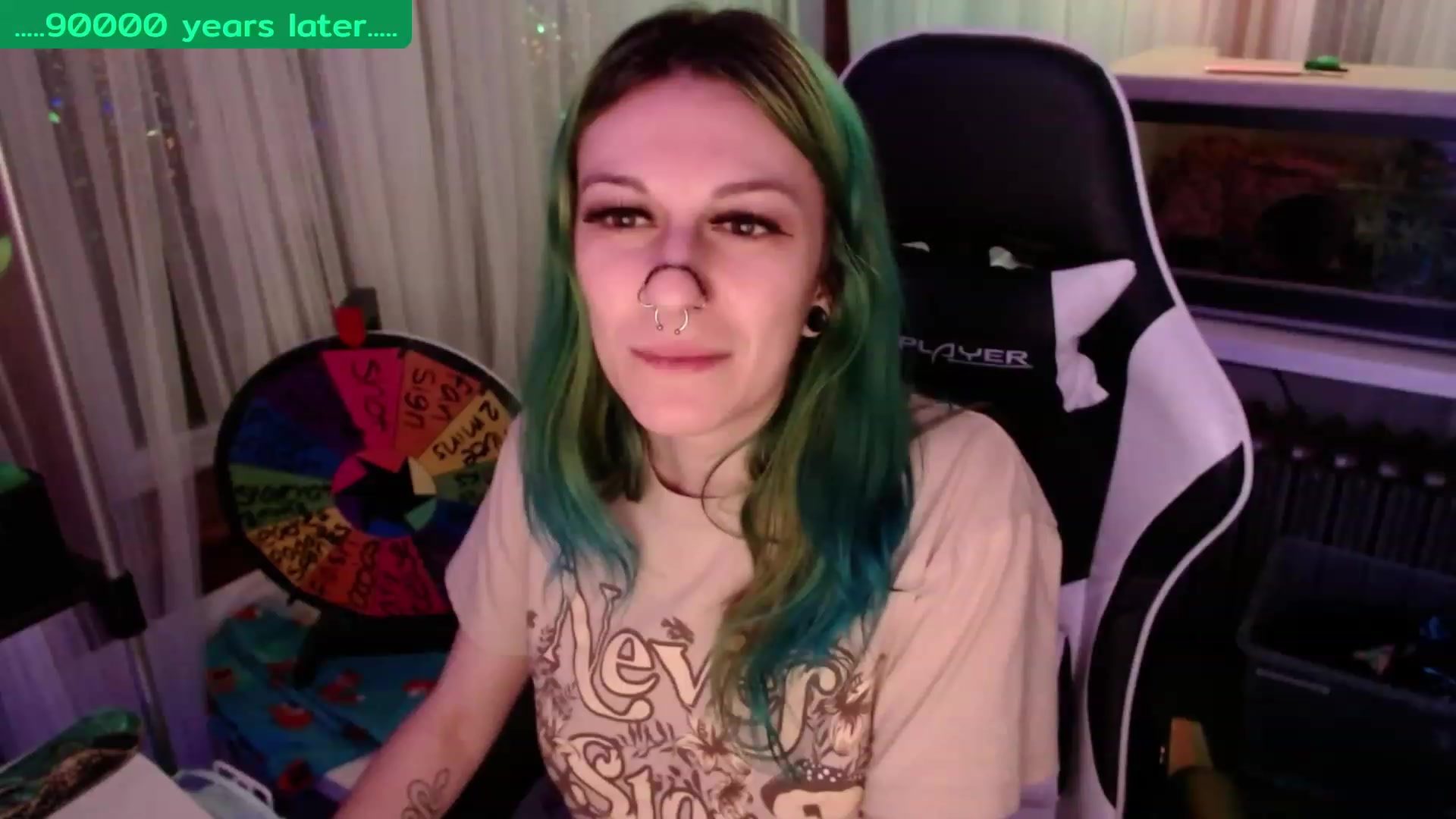 Gallery image thumbnail from Tinyfossil's myfreecams stream on, 02/06/2023, 05:46 image 16 of 20