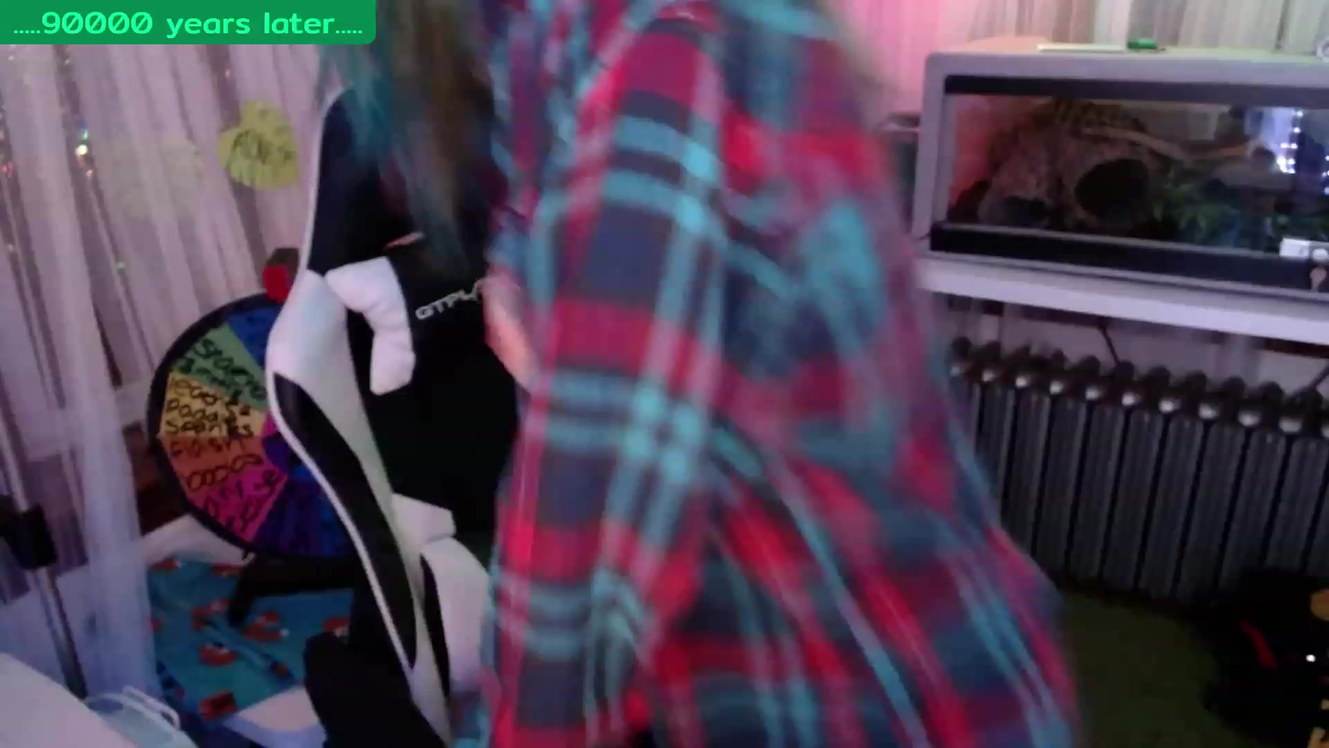 Gallery image thumbnail from Tinyfossil's myfreecams stream on, 02/18/2023, 07:32 image 6 of 20