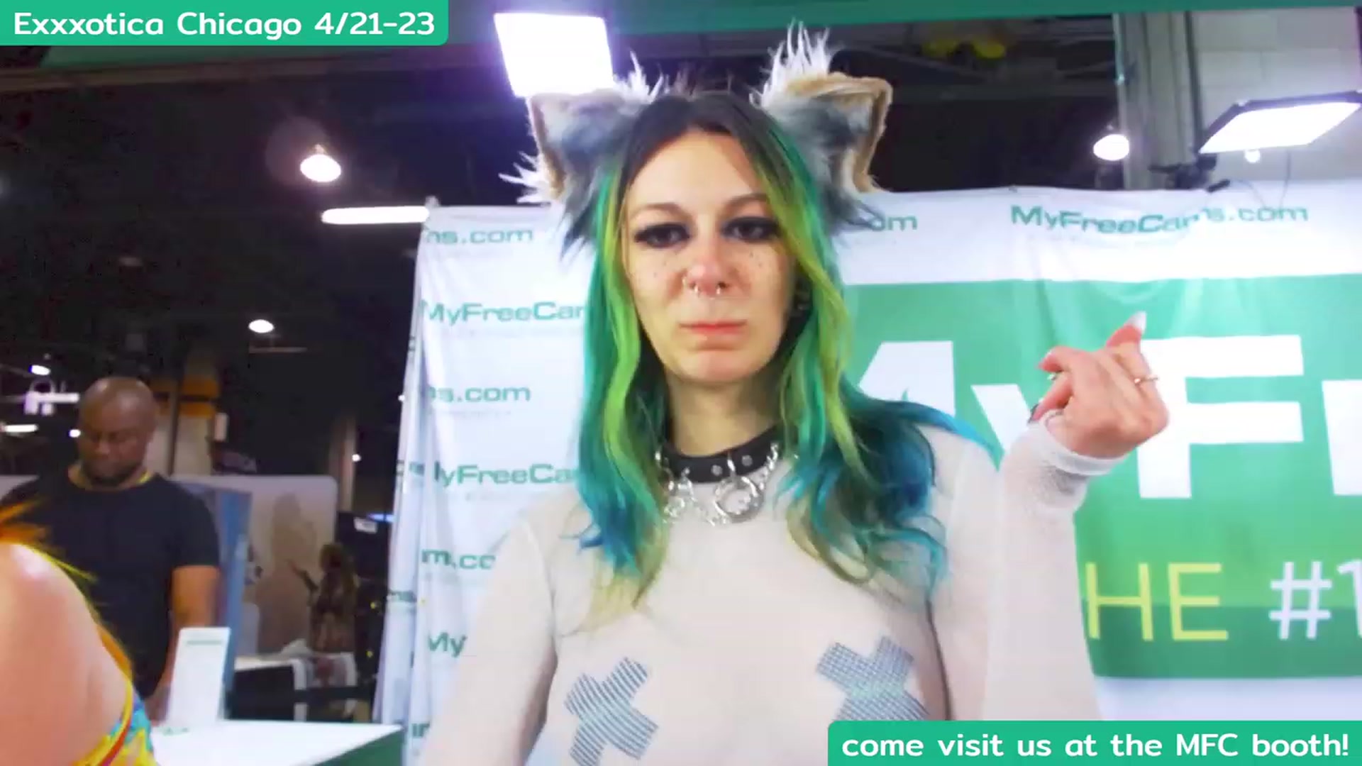 Gallery image thumbnail from Tinyfossil's myfreecams stream on, 04/22/2023, 22:18 image 16 of 20