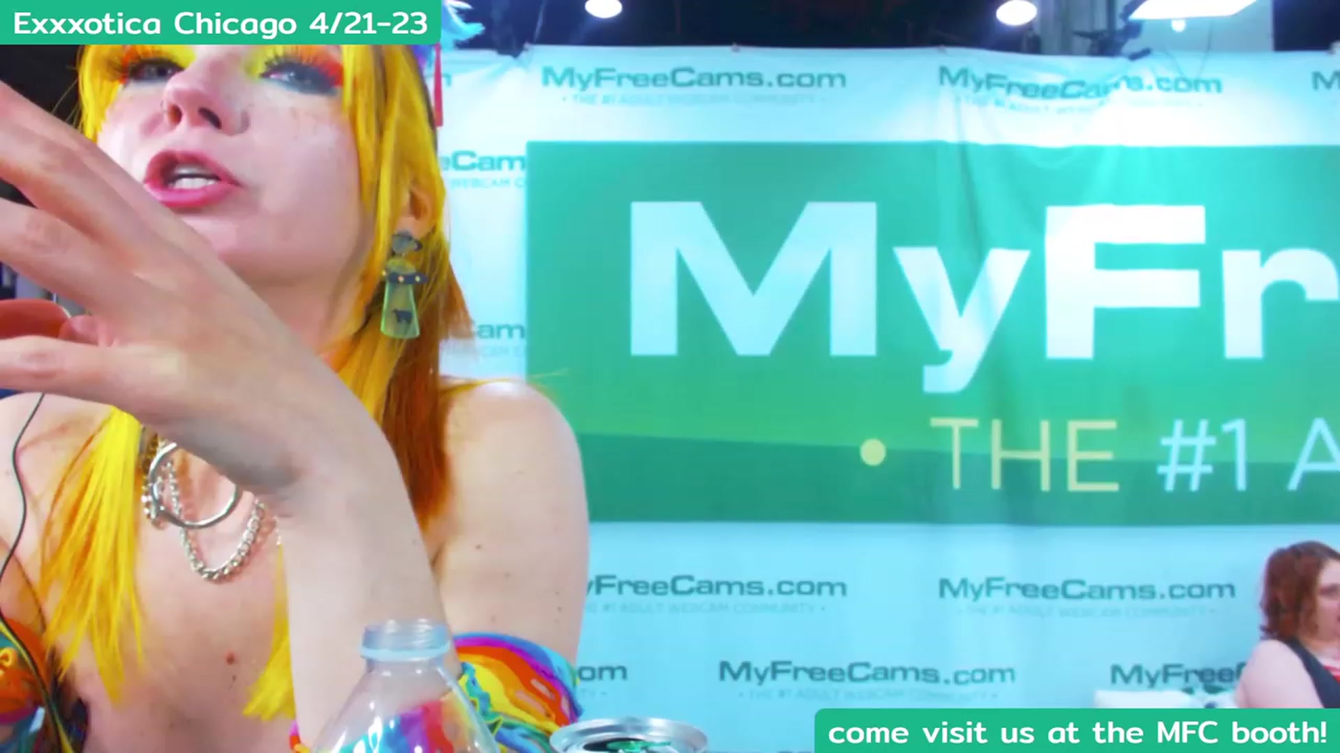 Gallery image thumbnail from Tinyfossil's myfreecams stream on, 04/23/2023, 24:08 image 10 of 20