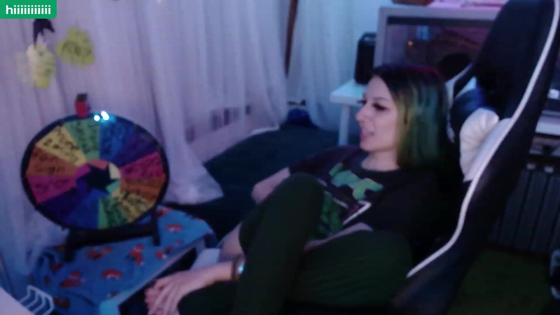 Gallery image thumbnail from Tinyfossil's myfreecams stream on, 06/30/2023, 05:36 image 17 of 20