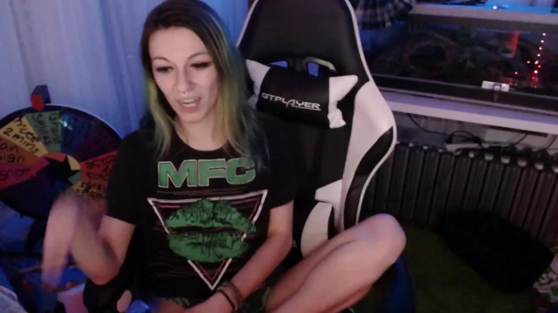 Gallery image thumbnail from Tinyfossil's myfreecams stream on, 07/28/2023, 05:59 image 16 of 20