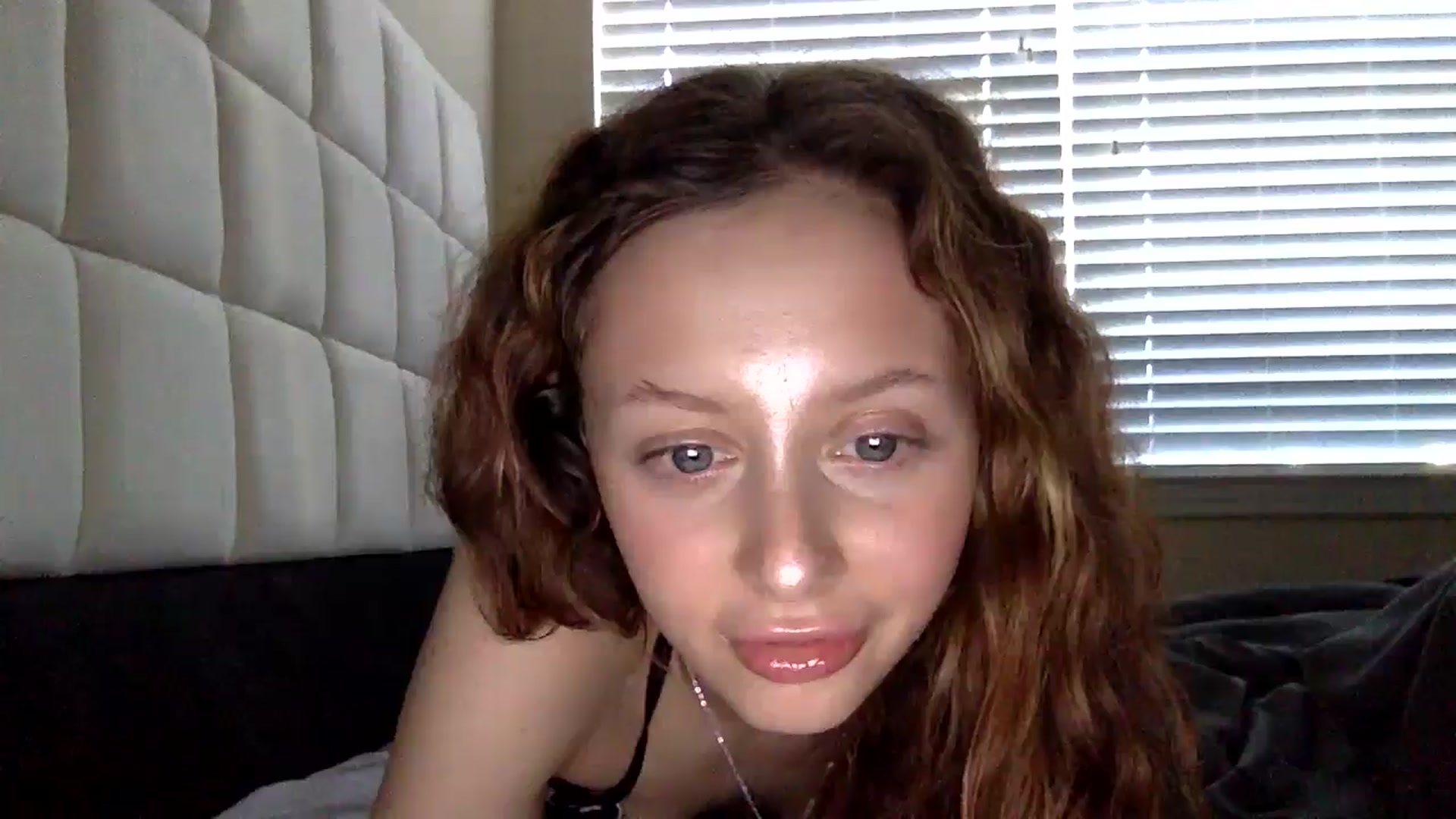 Gallery image thumbnail from Tinyydancerr's myfreecams stream on, 02/15/2025, 20:54 image 18 of 20