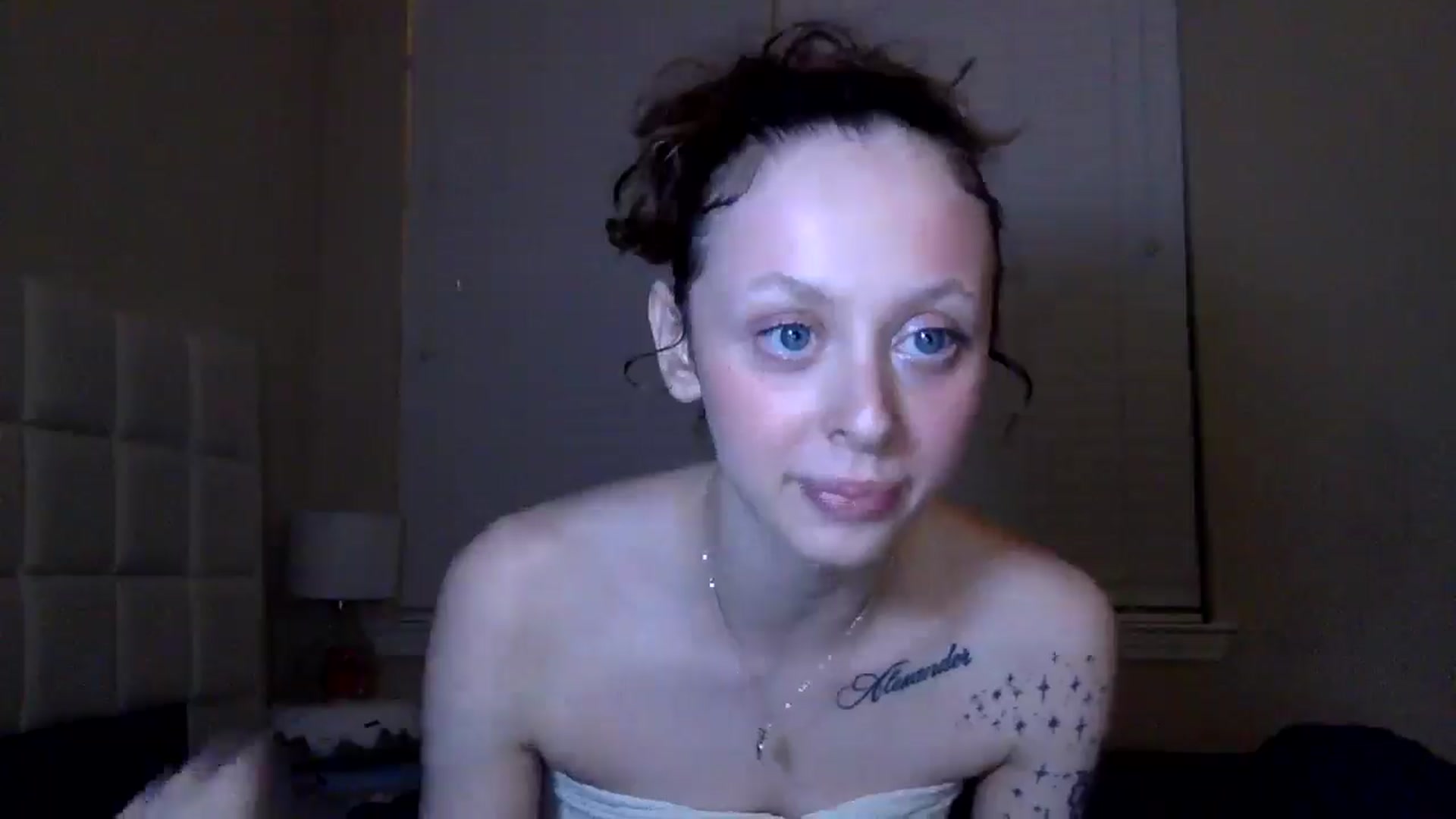 Gallery image thumbnail from Tinyydancerr's myfreecams stream on, 02/18/2025, 04:15 image 18 of 20