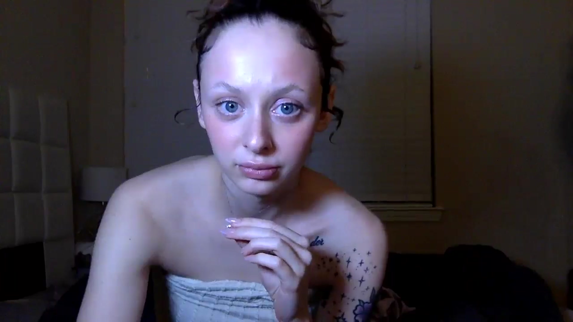 Gallery image thumbnail from Tinyydancerr's myfreecams stream on, 02/18/2025, 06:48 image 17 of 20