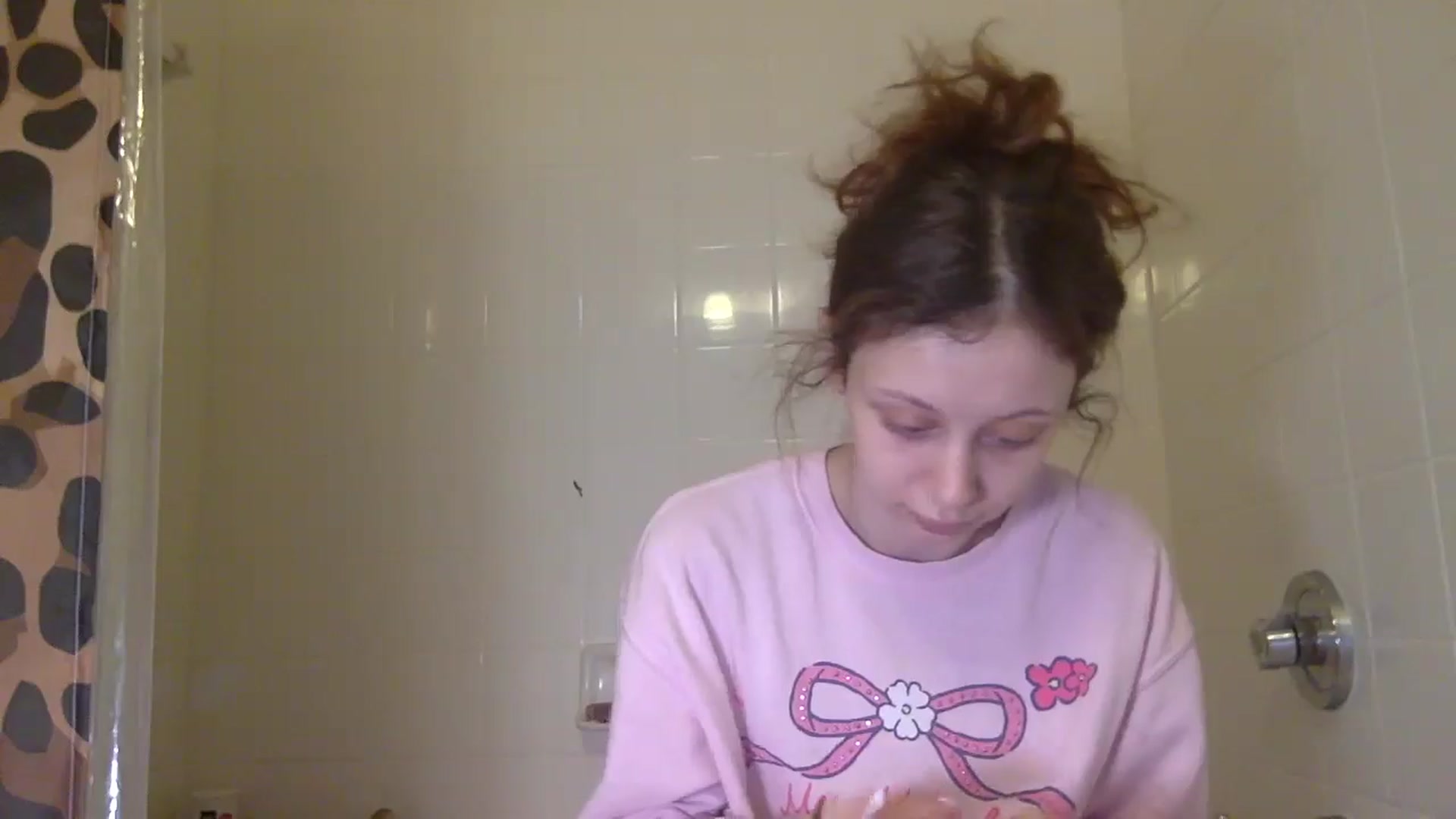 Gallery image thumbnail from Tinyydancerr's myfreecams stream on, 03/13/2025, 13:29 image 3 of 20