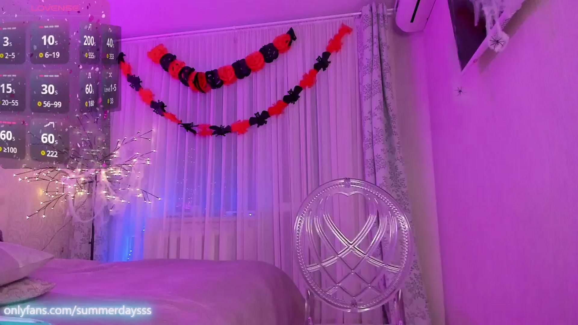 Gallery image thumbnail from TipsySquirrel's myfreecams stream on, 10/20/2024, 24:01 image 6 of 20