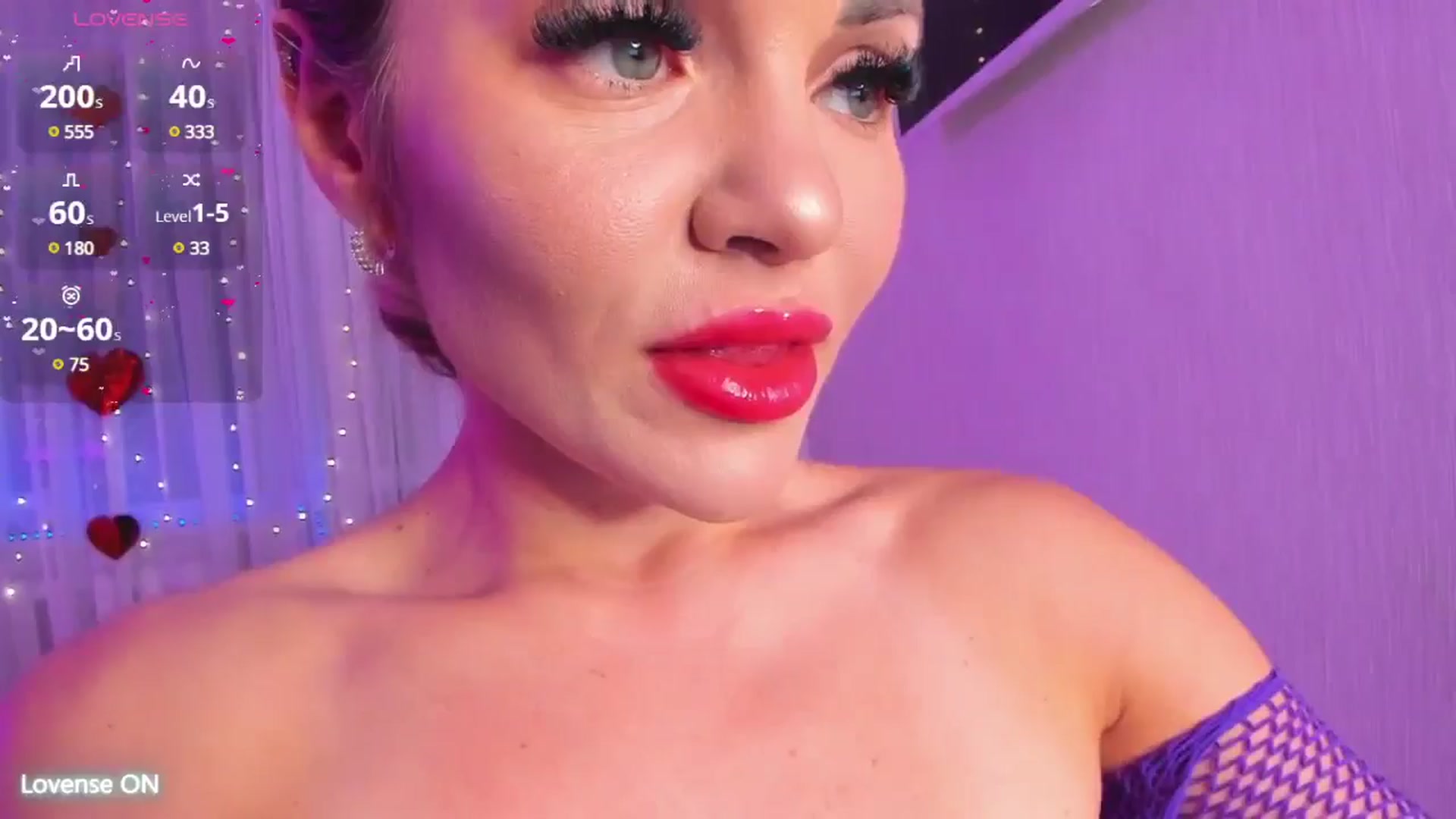 Gallery image thumbnail from TipsySquirrel's myfreecams stream on, 08/12/2025, 21:50 image 15 of 20