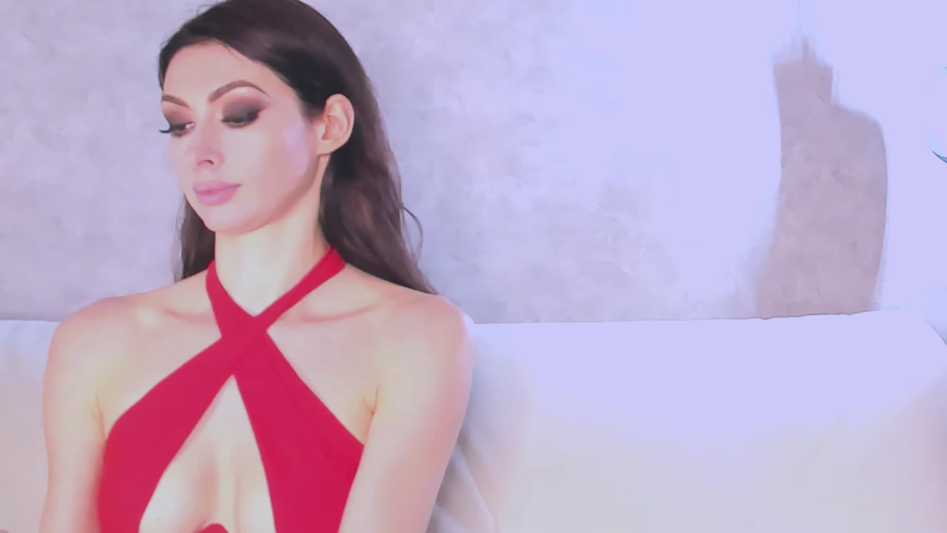 Gallery image thumbnail from Tishina's myfreecams stream on, 05/01/2023, 24:06 image 6 of 20