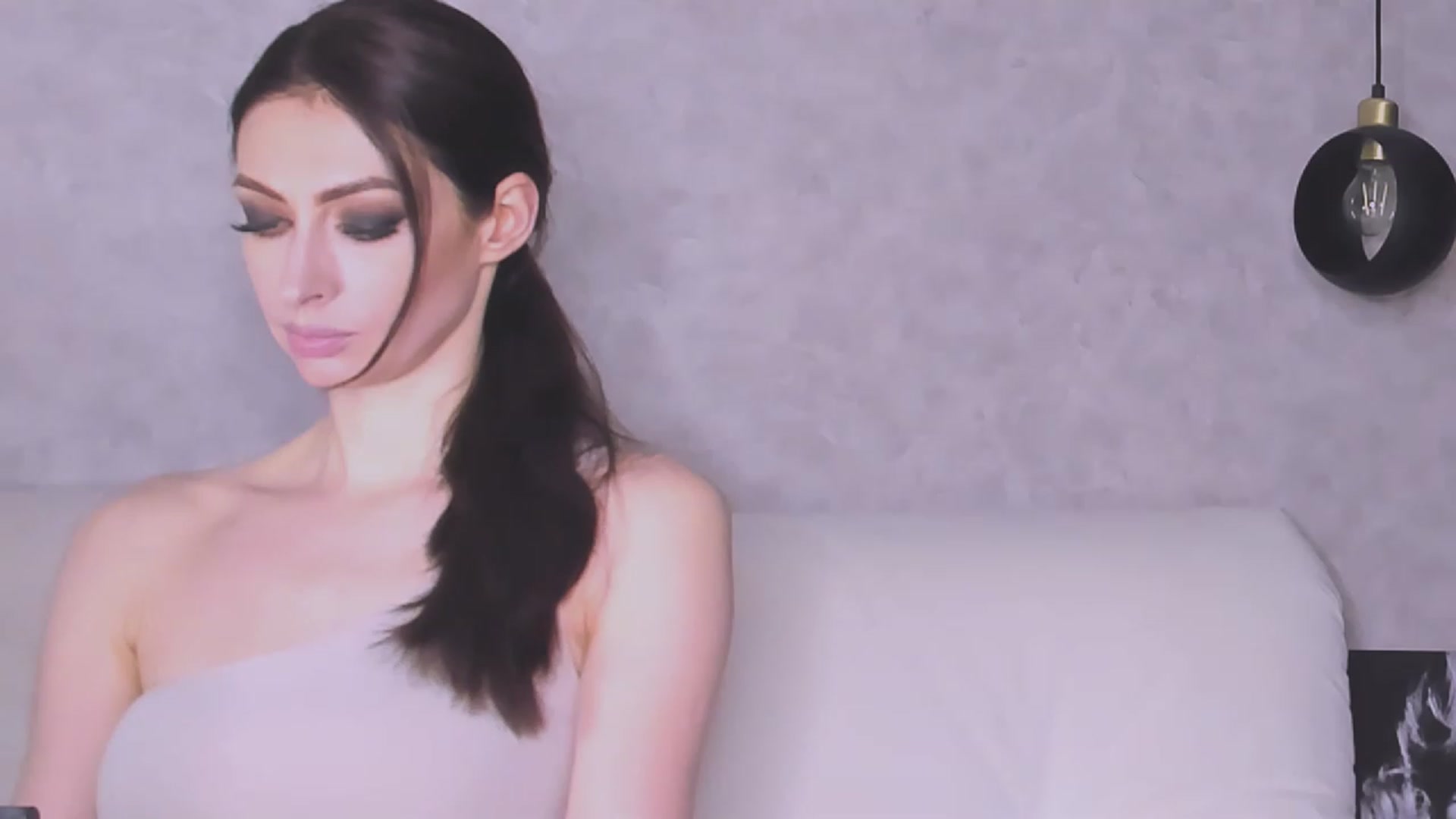 Gallery image thumbnail from Tishina's myfreecams stream on, 05/07/2023, 24:04 image 2 of 20