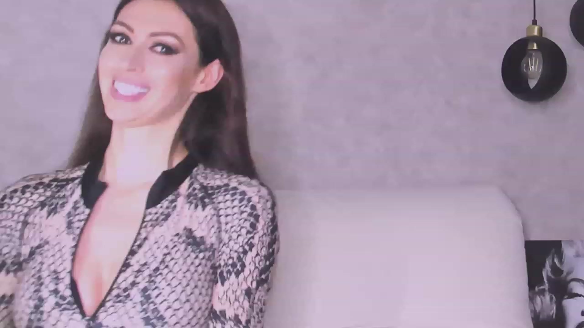 Gallery image thumbnail from Tishina's myfreecams stream on, 05/07/2023, 23:35 image 15 of 20