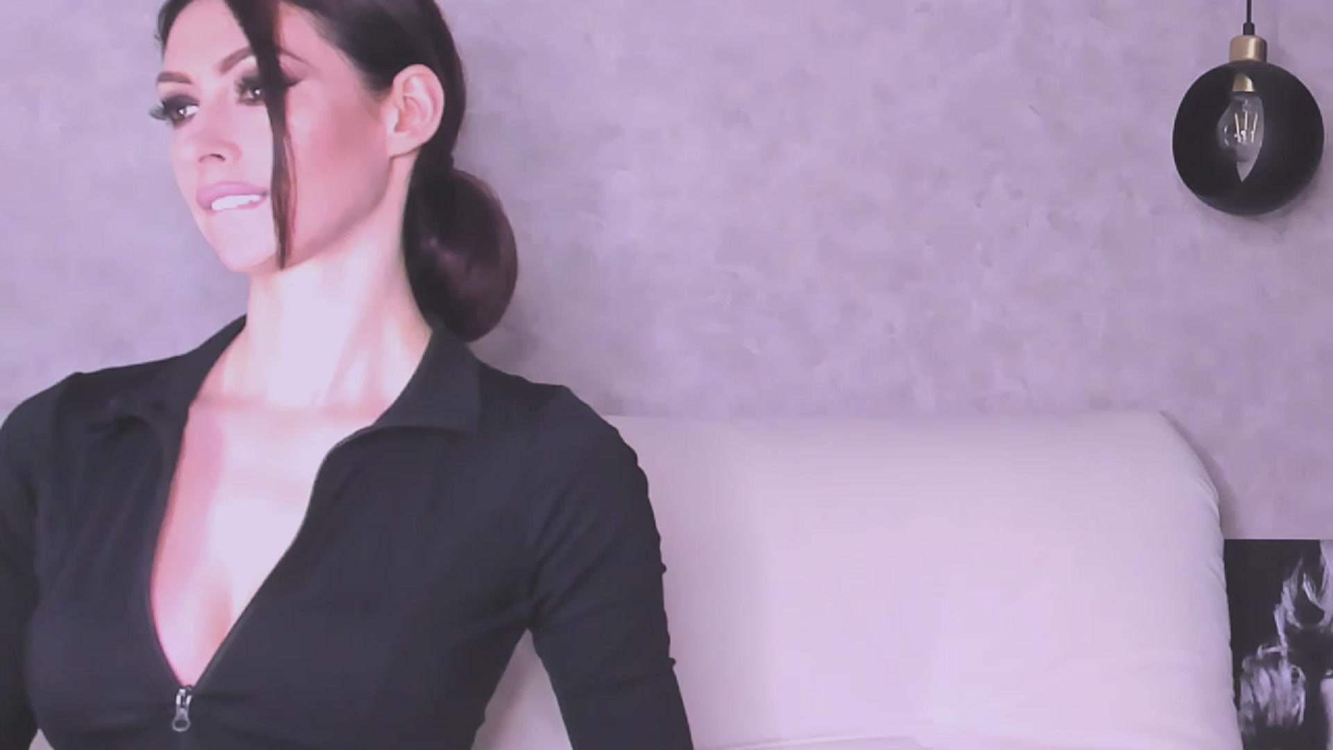 Gallery image thumbnail from Tishina's myfreecams stream on, 05/09/2023, 01:27 image 4 of 20