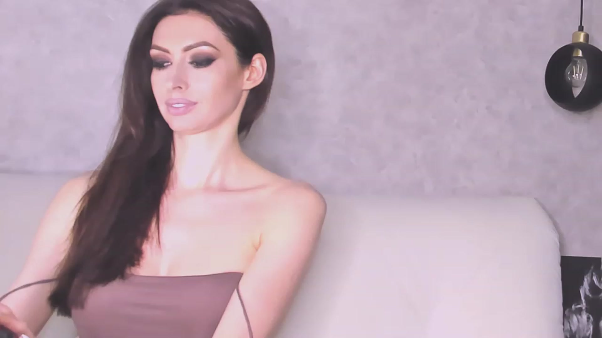 Gallery image thumbnail from Tishina's myfreecams stream on, 05/11/2023, 24:49 image 11 of 20