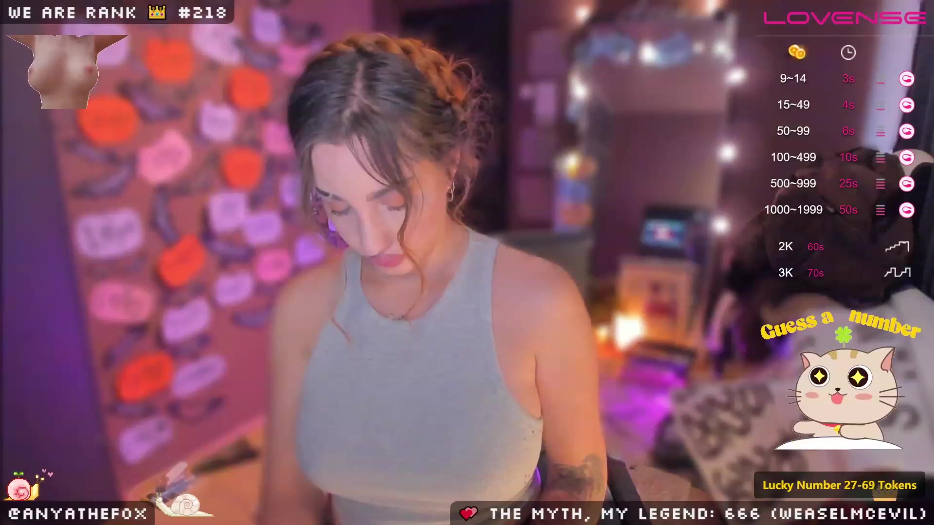 Gallery image thumbnail from Titcoin's myfreecams stream on, 12/06/2022, 09:18 image 17 of 20