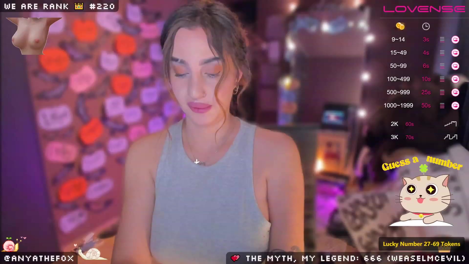 Gallery image thumbnail from Titcoin's myfreecams stream on, 12/06/2022, 09:18 image 11 of 20
