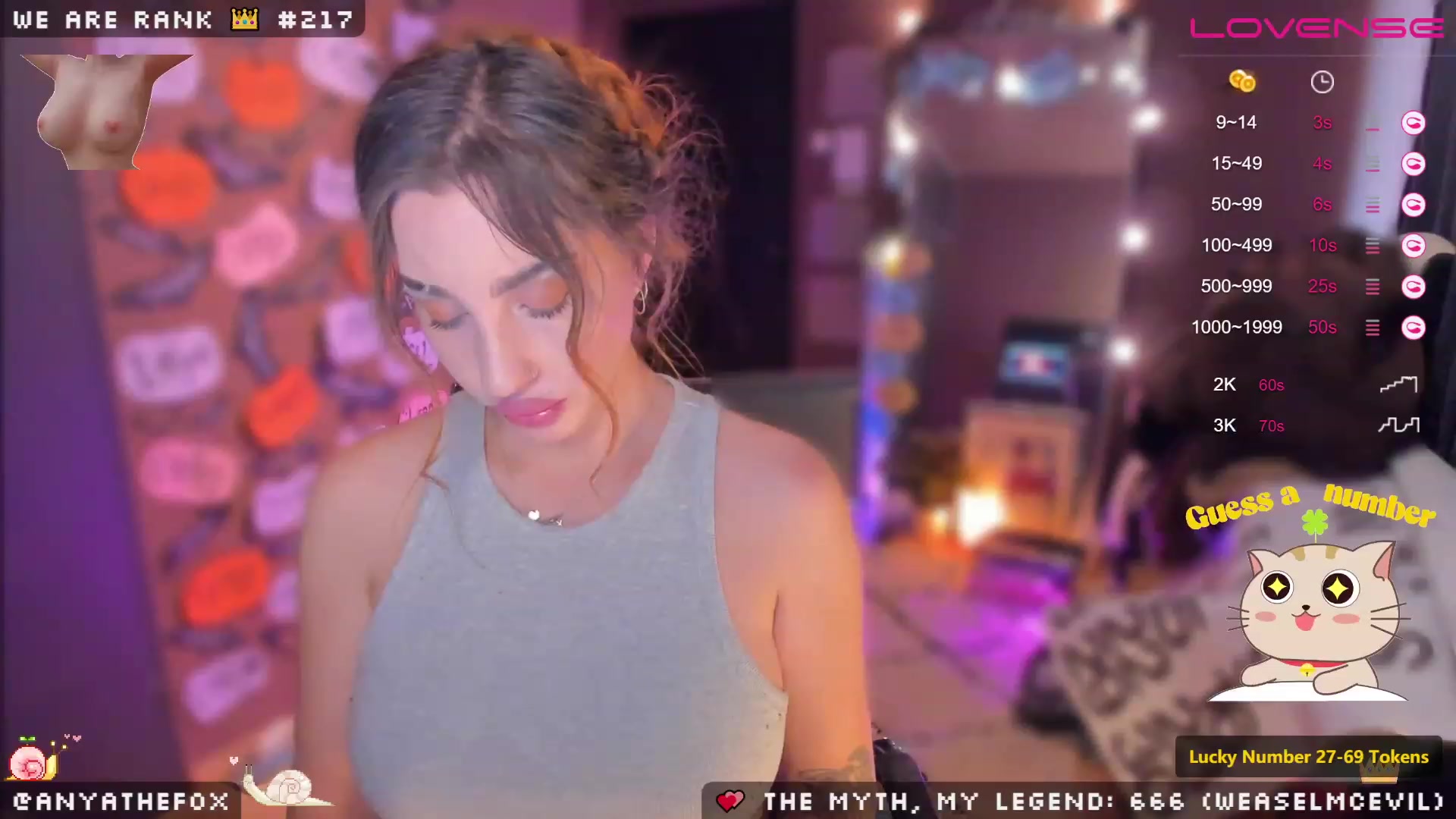 Gallery image thumbnail from Titcoin's myfreecams stream on, 12/06/2022, 09:18 image 18 of 20