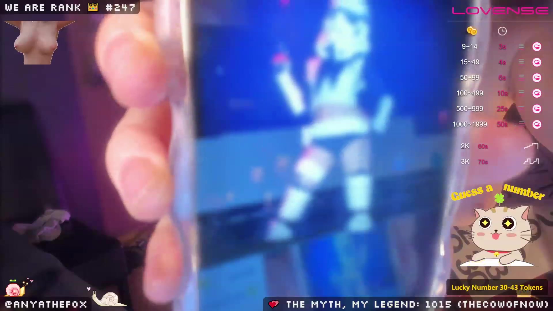 Gallery image thumbnail from Titcoin's myfreecams stream on, 12/12/2022, 10:17 image 12 of 20