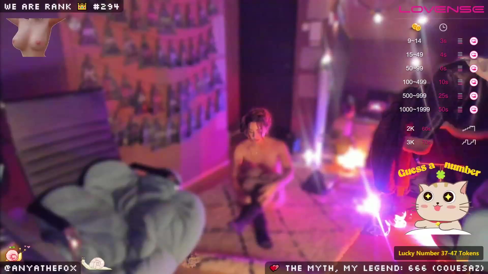 Gallery image thumbnail from Titcoin's myfreecams stream on, 12/19/2022, 09:47 image 1 of 20