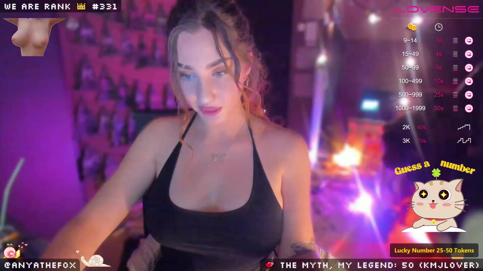 Gallery image thumbnail from Titcoin's myfreecams stream on, 12/21/2022, 08:13 image 4 of 20