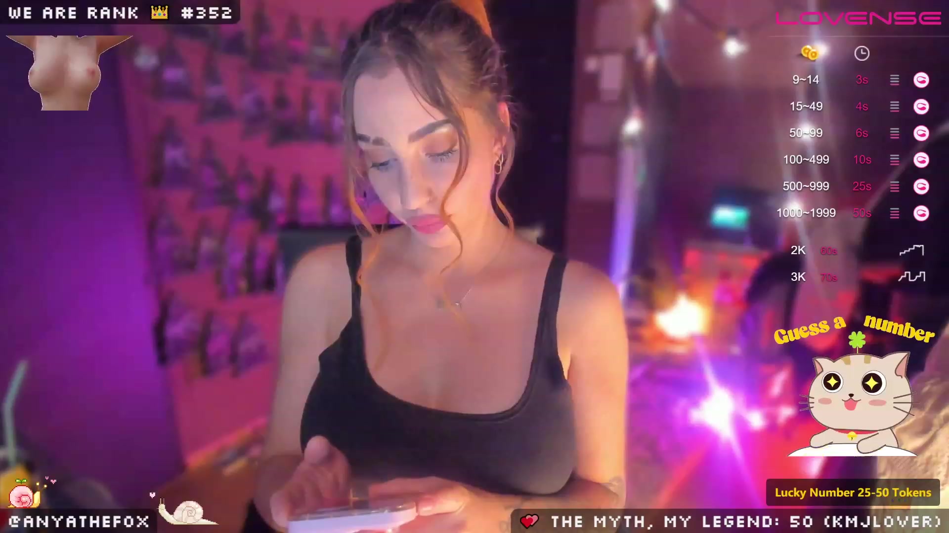 Gallery image thumbnail from Titcoin's myfreecams stream on, 12/22/2022, 08:40 image 7 of 20